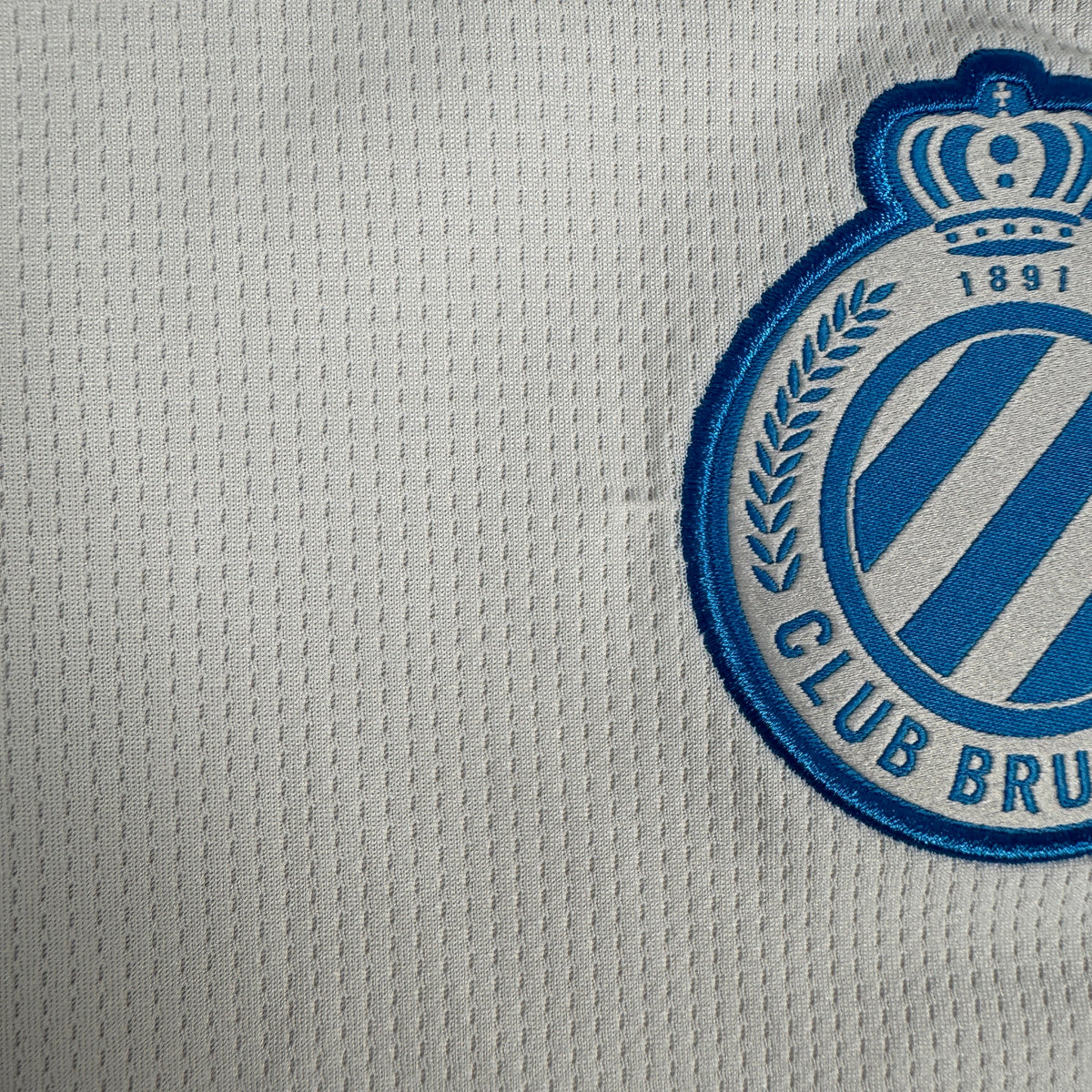Club Brugge 2025/2026 Away Football Shirt Medium