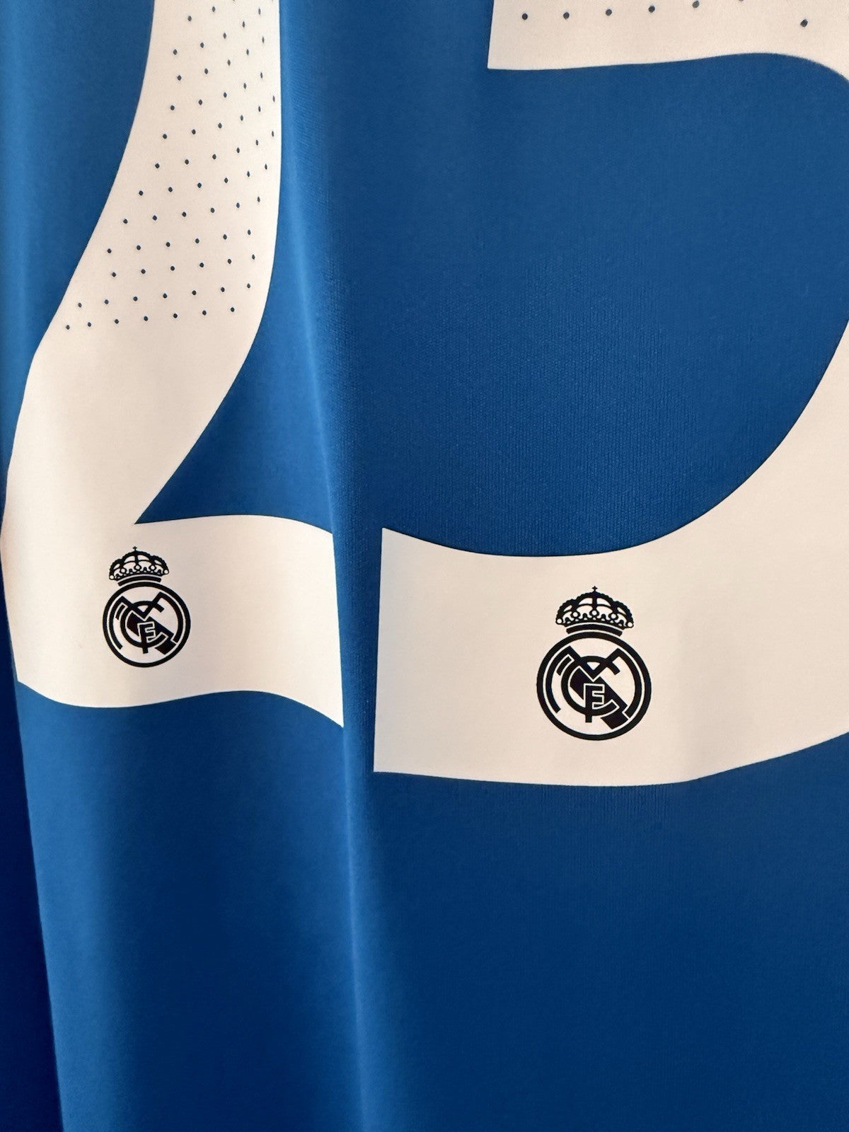 Real Madrid Courtois #25 2018/19 Medium Home GK Shirt BNWT CG0564