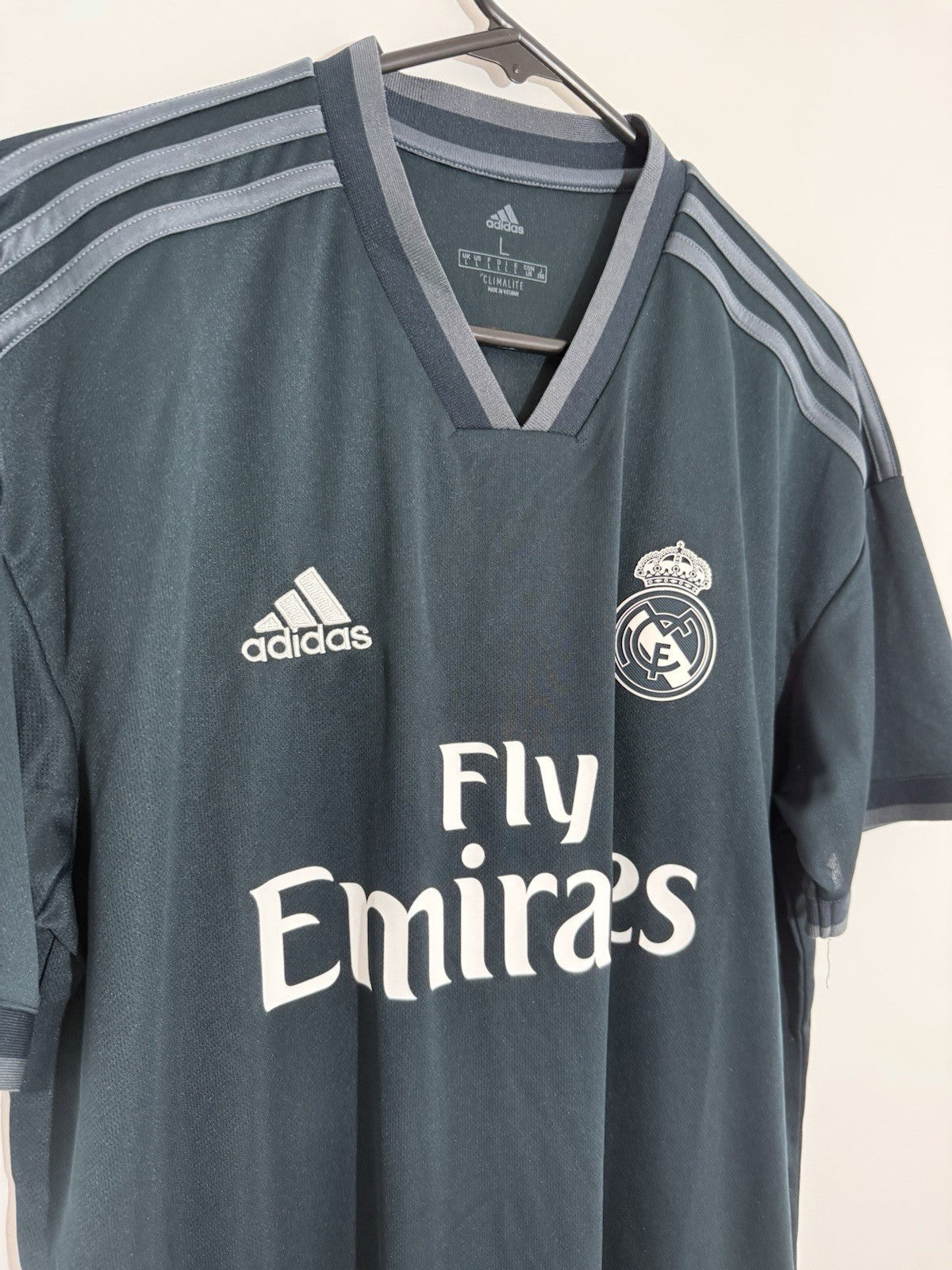 Real Madrid Vinicius Jr #28 2018/19 Large Away BNWT CG0584