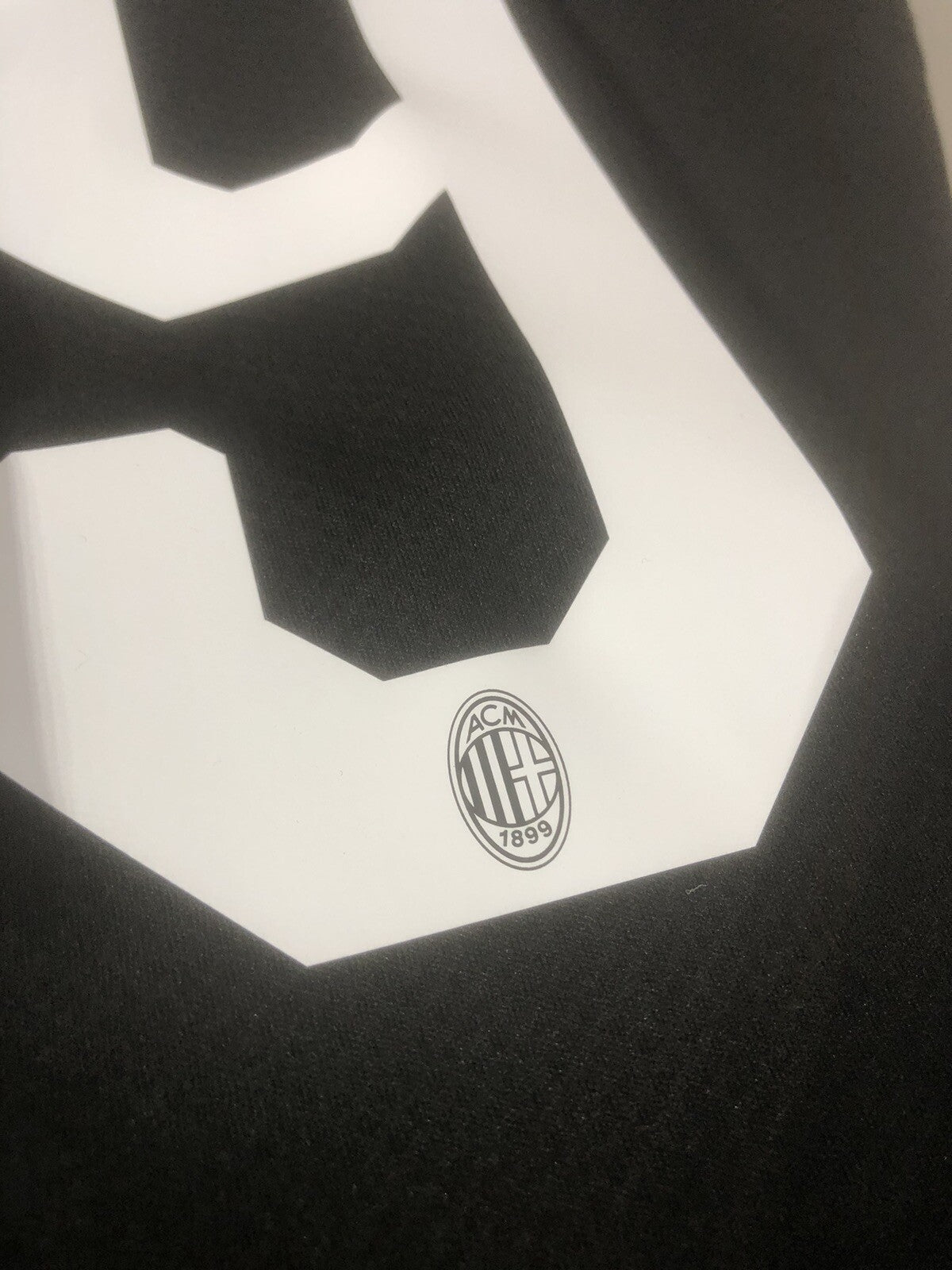 AC Milan Donnarumma #99 2019/20 Large Away Goalkeeper Shirt BNWT 756409-05