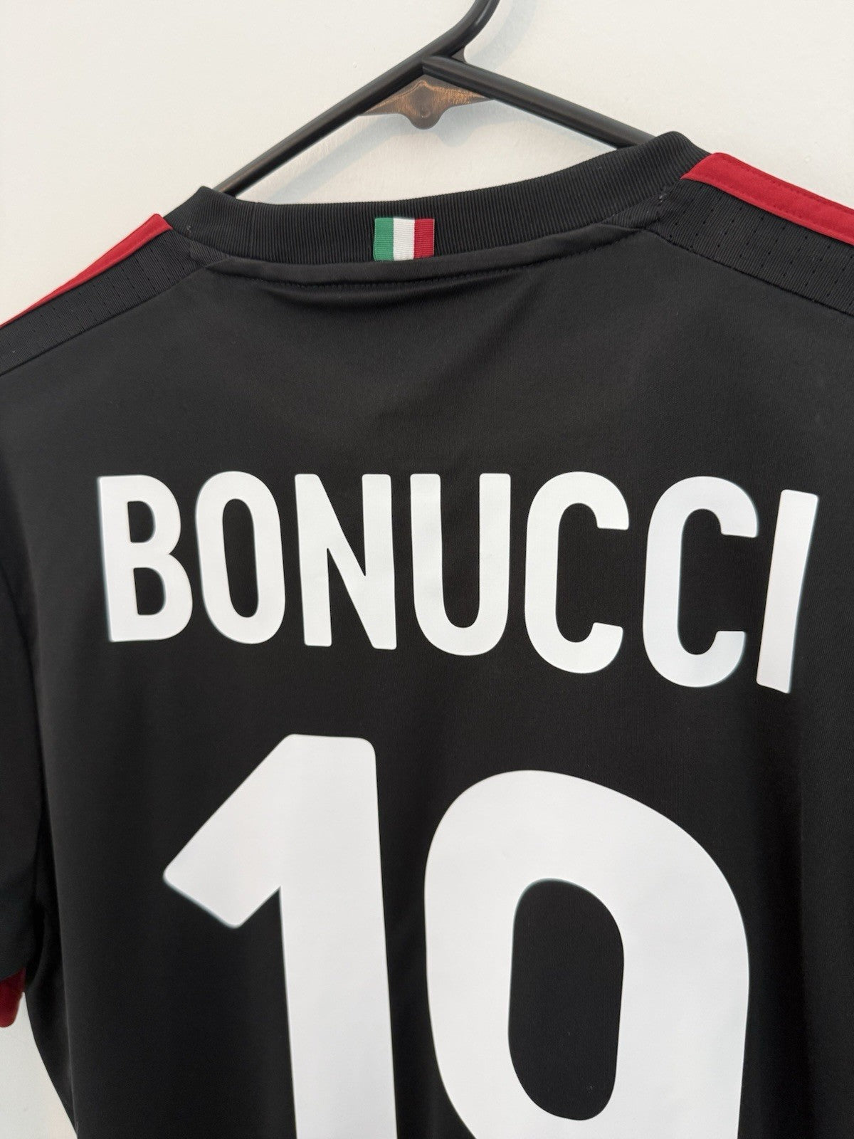 AC Milan Bonucci #19 2017/18 Medium 3rd Shirt Puma Excellent Condition AZ7052
