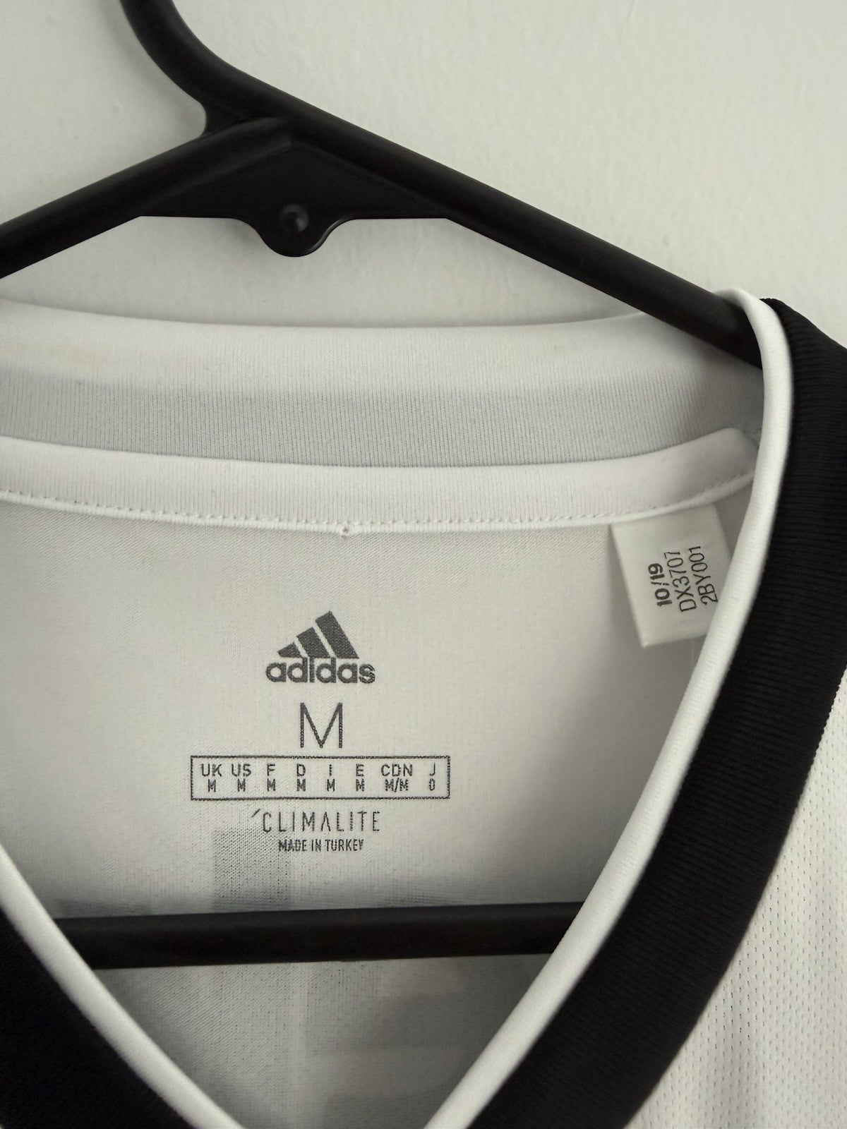 Besiktas Lens #27 2019/20 Medium Home Shirt BNWT DX3707
