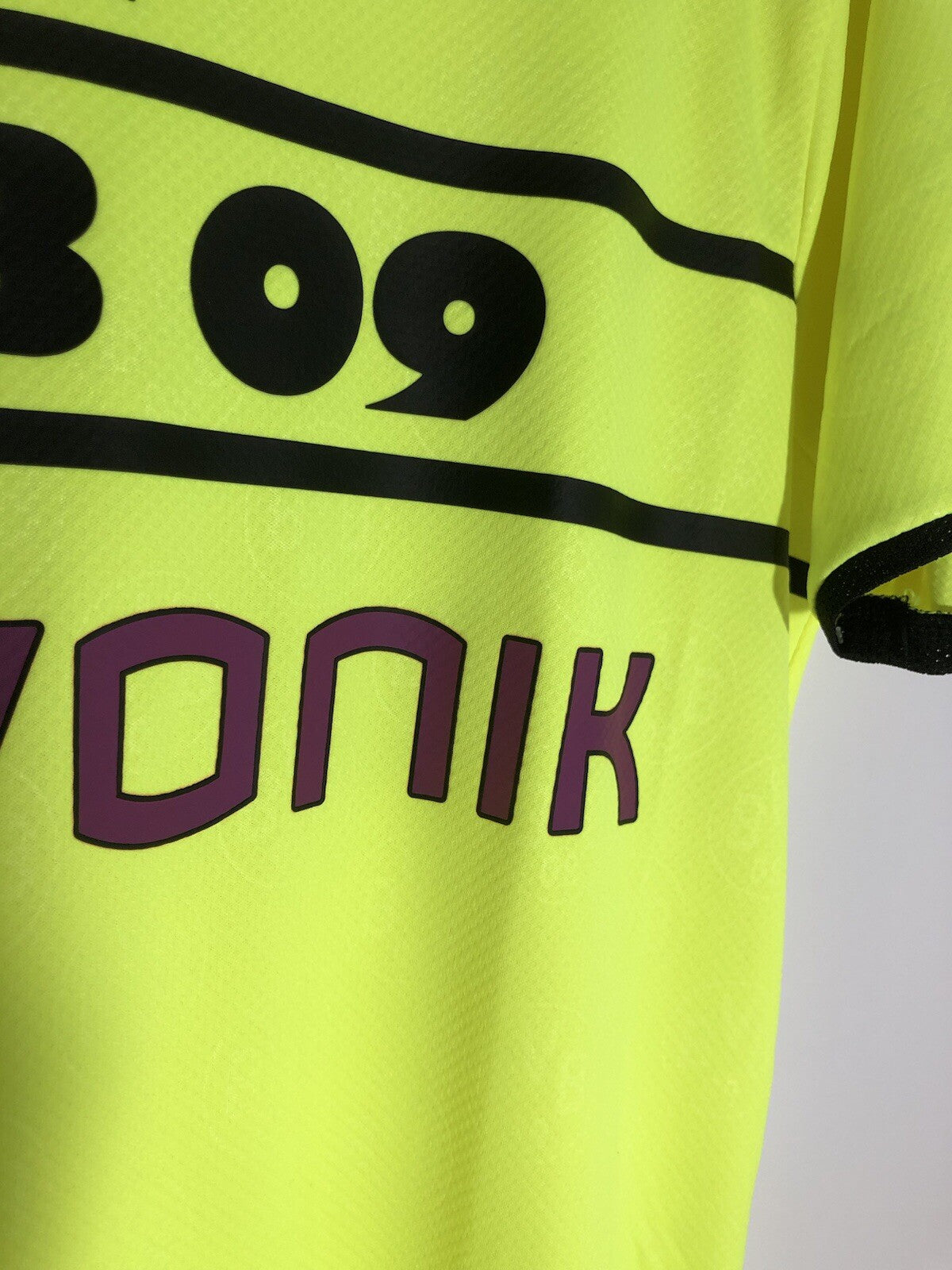 Borussia Dortmund 2021/22 Medium 3rd Shirt Puma BNWT 759068-03