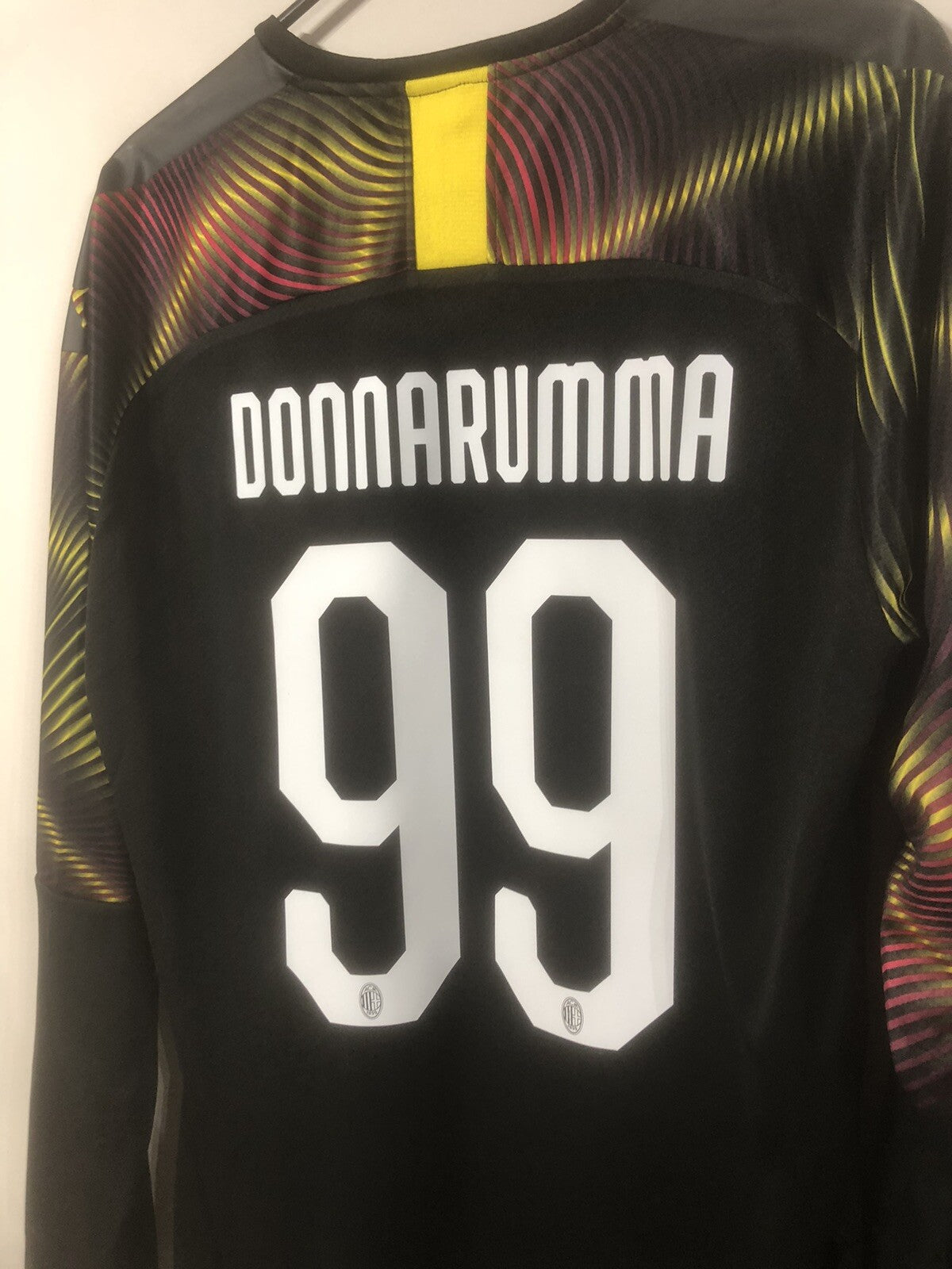 AC Milan Donnarumma #99 2019/20 Large Away Goalkeeper Shirt BNWT 756409-05