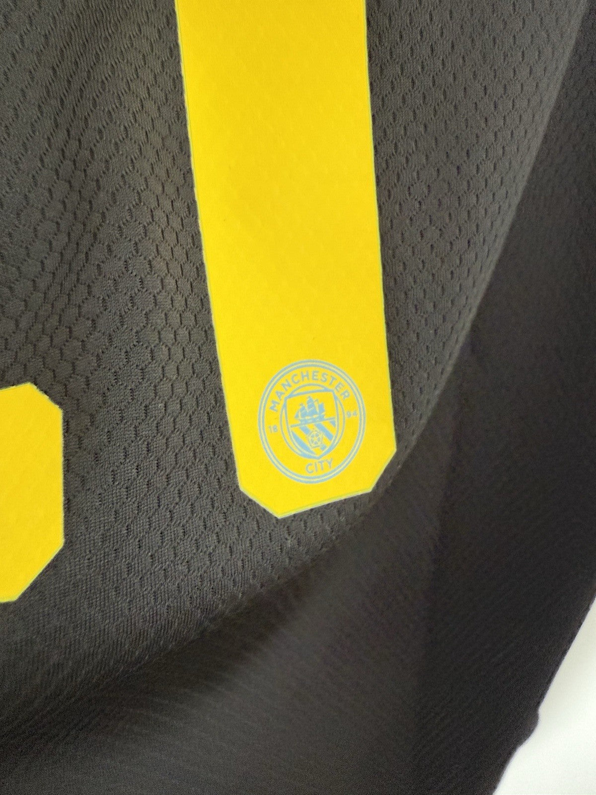 Man City Silva #21 2019/20 Large Away Authentic Excellent Condition 755574-02