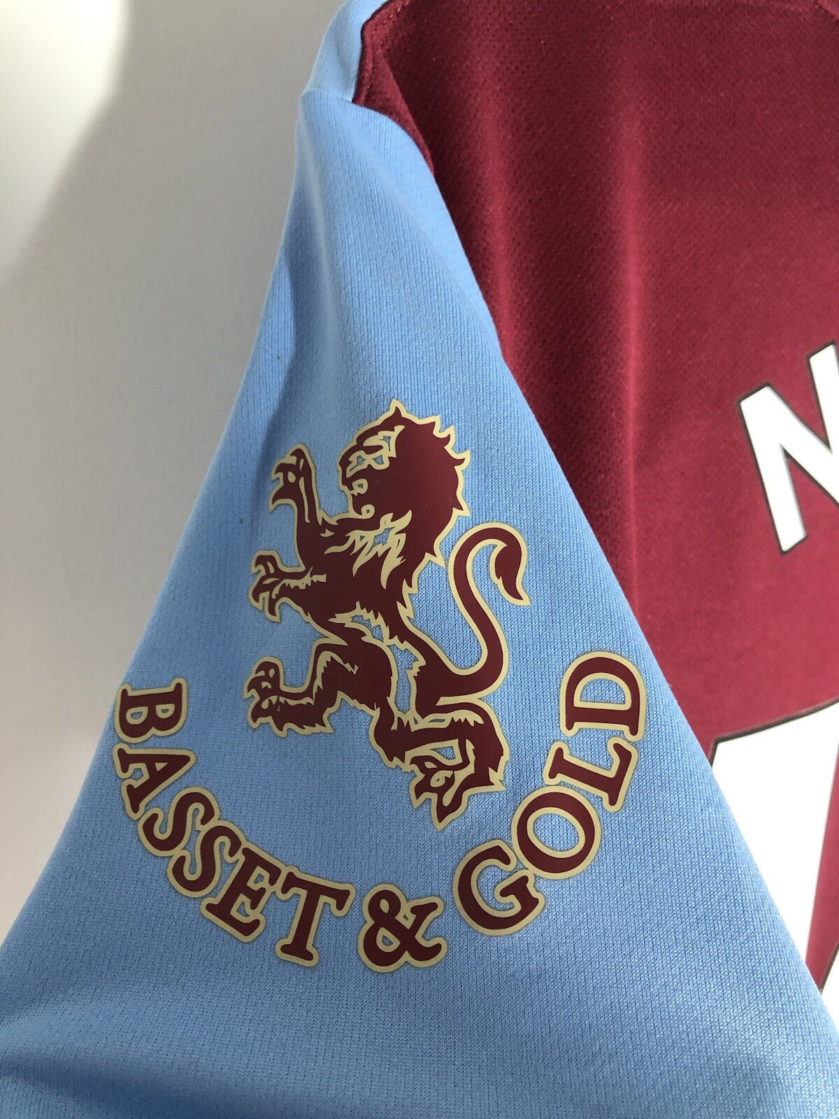West Ham United Noble #16 2019/20 Medium Home Shirt Umbro Excellent Condition