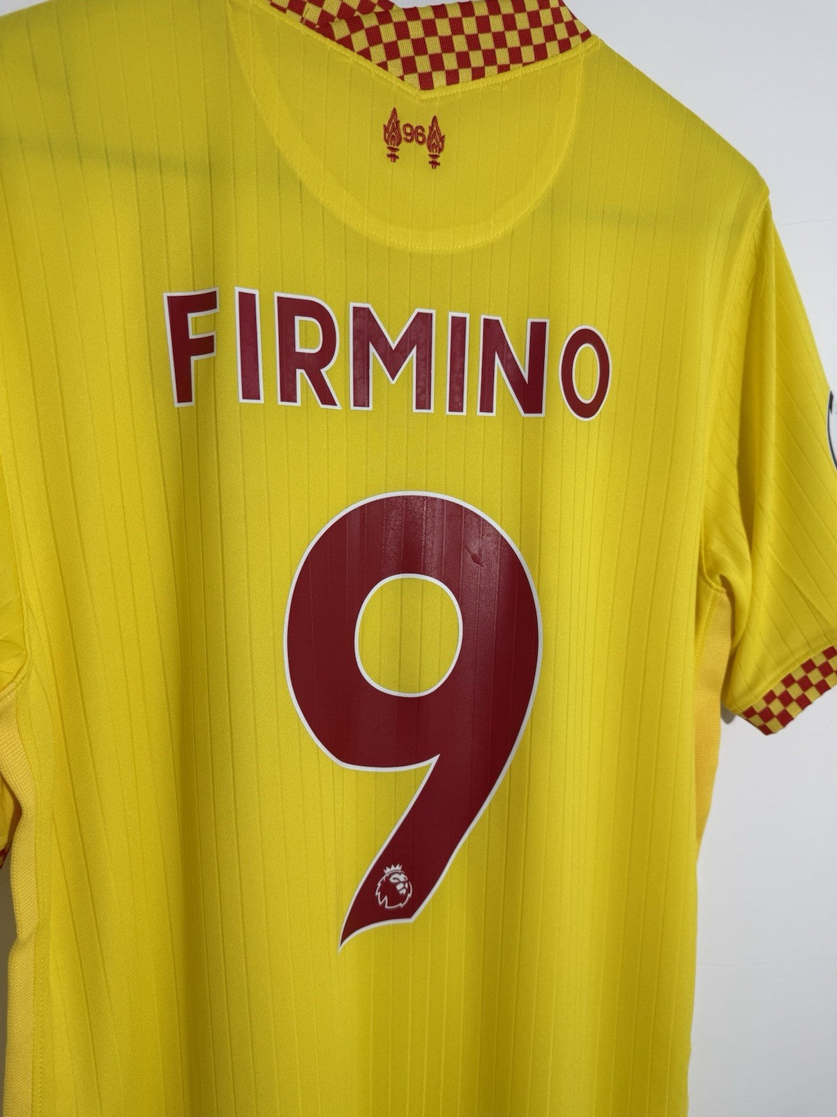 Liverpool Firmino #9 2021/22 Medium 3rd Shirt Nike BNWT DB5902-704