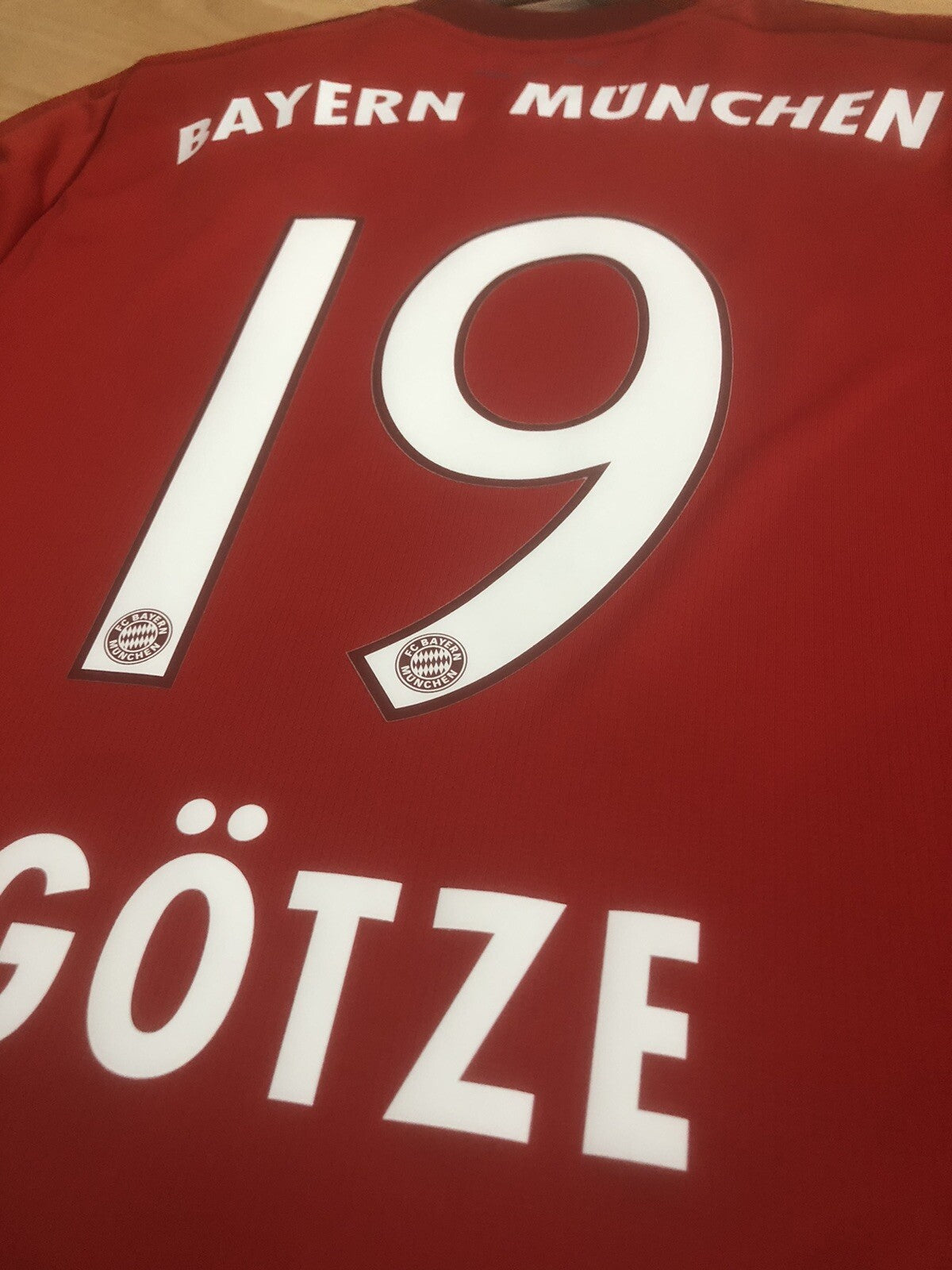 Bayern Munich Gotze #19 2015/16 Large Home Shirt BNWT S08806