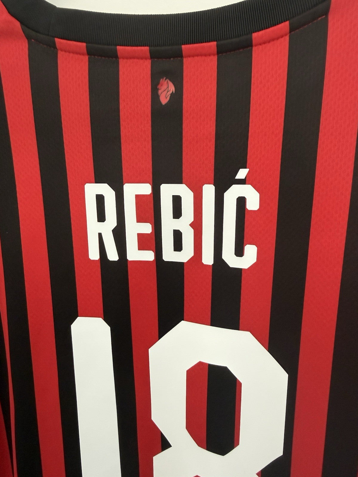 AC Milan Rebic #18 2019/20 XL Home Shirt Puma Excellent Condition 755857-01