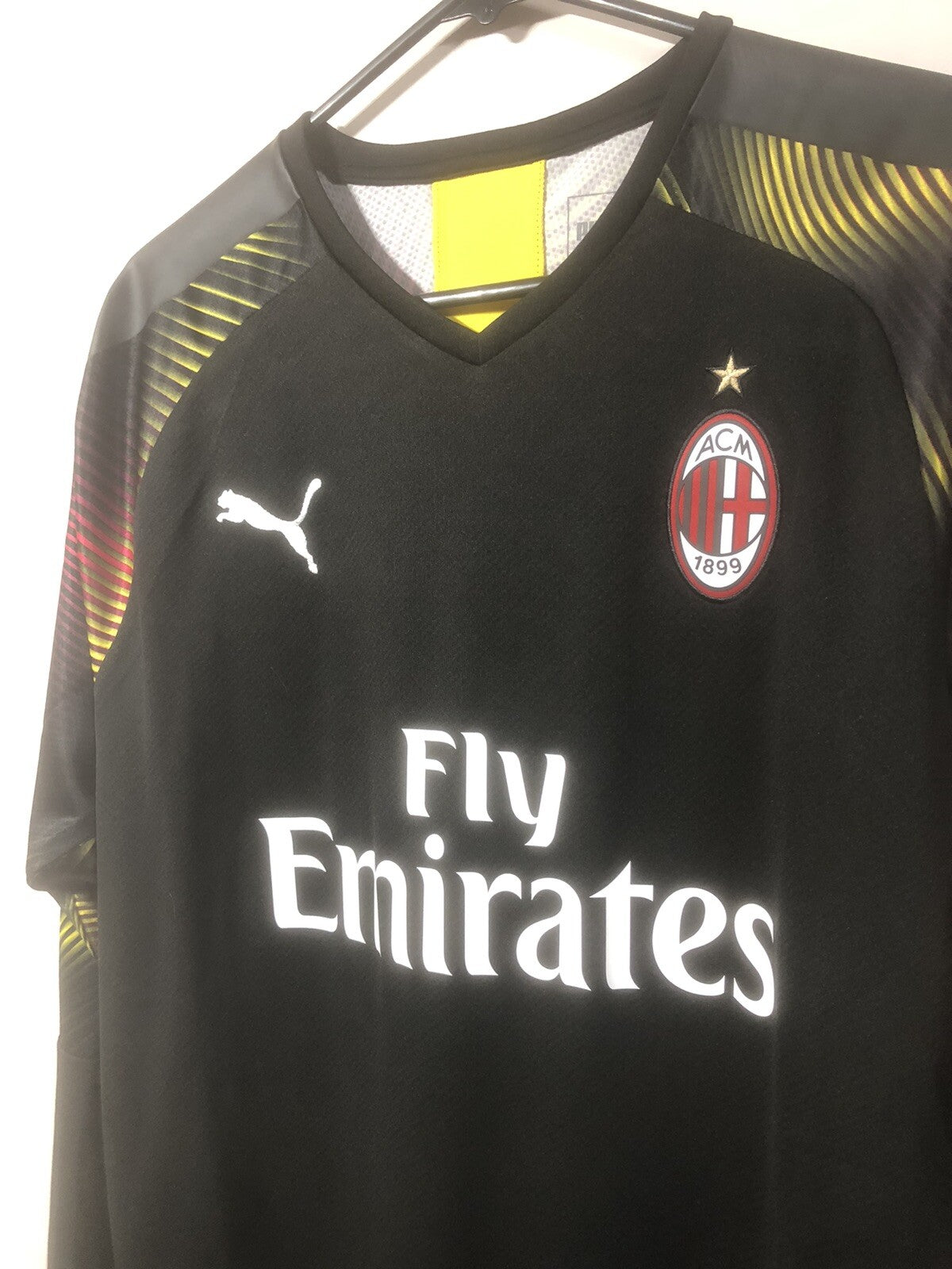 AC Milan Donnarumma #99 2019/20 Large Away Goalkeeper Shirt BNWT 756409-05