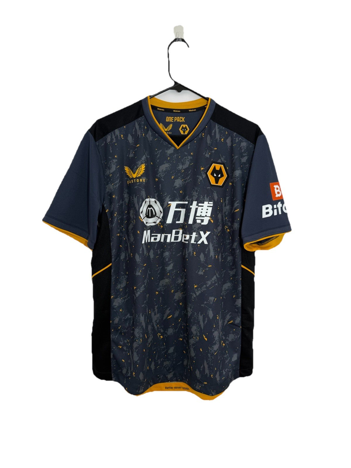 Wolverhampton Wanderers J. Moutinho #28 2021/22 Large Away Shirt Castore BNWT