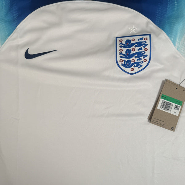 England 2022/2023/2024 Home Football Shirt XL BNWT