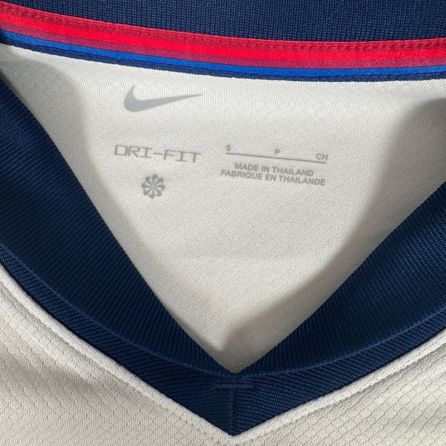 England 2024/2025 Home Football Shirt Small