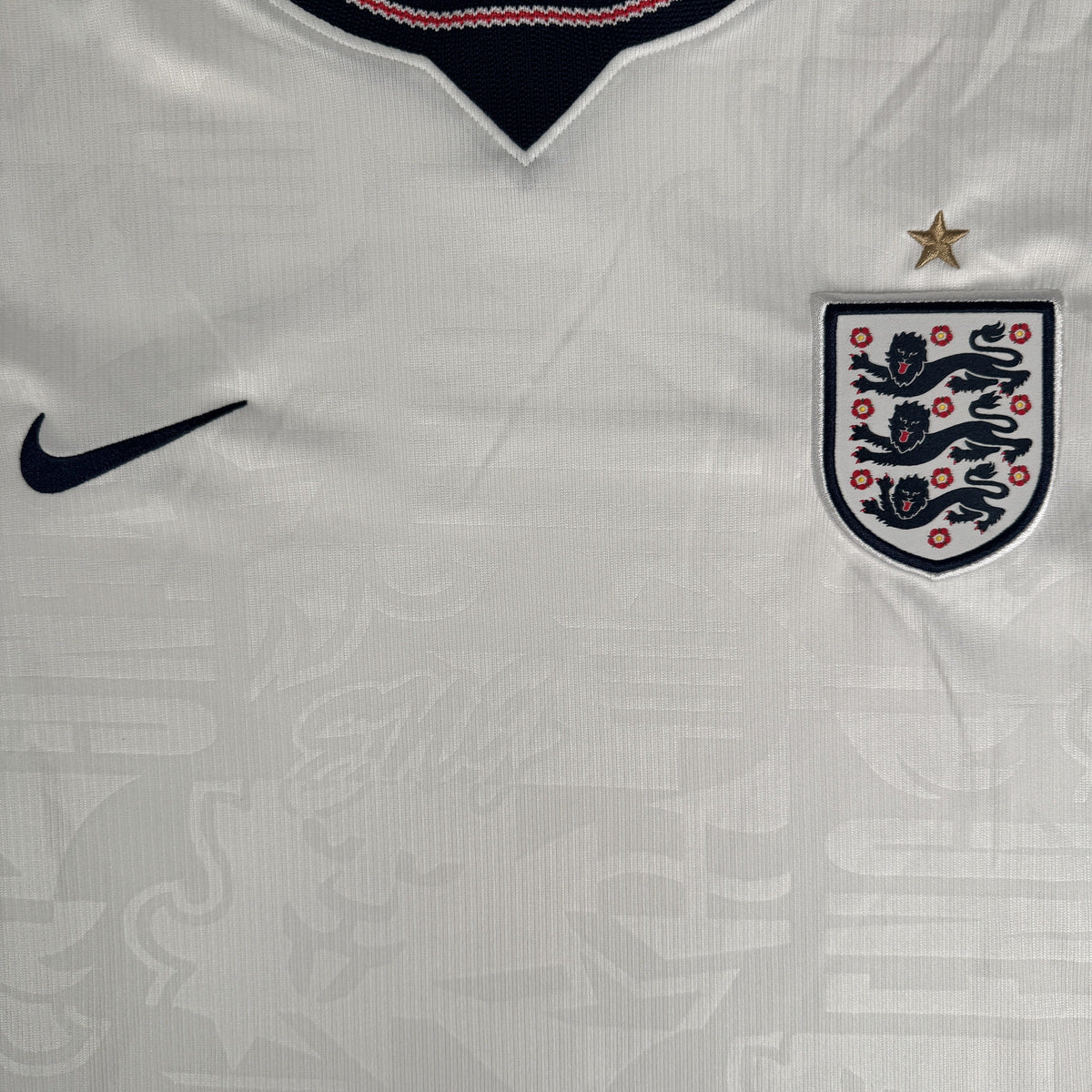 England 2026/2027 Home Football Shirt 3XL