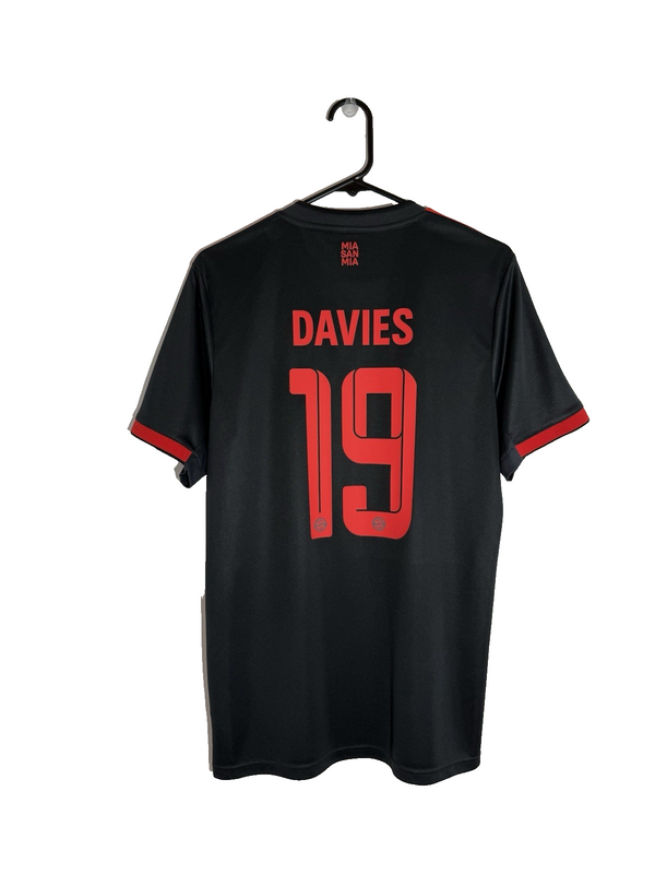 Bayern Munich Davies #19 2022/23 Medium 3rd Shirt Excellent Condition H39907
