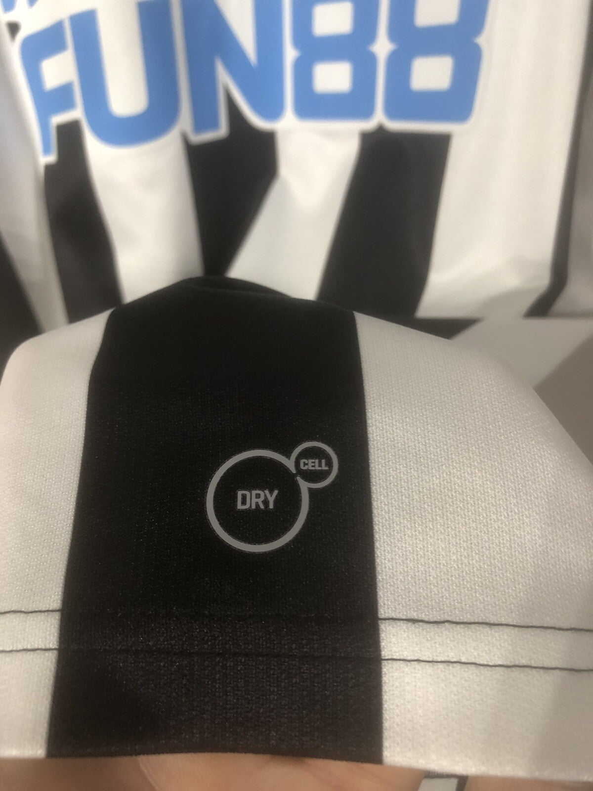 Newcastle United Gayle #9 2017/18 Large Home Shirt Excellent Condition 751271
