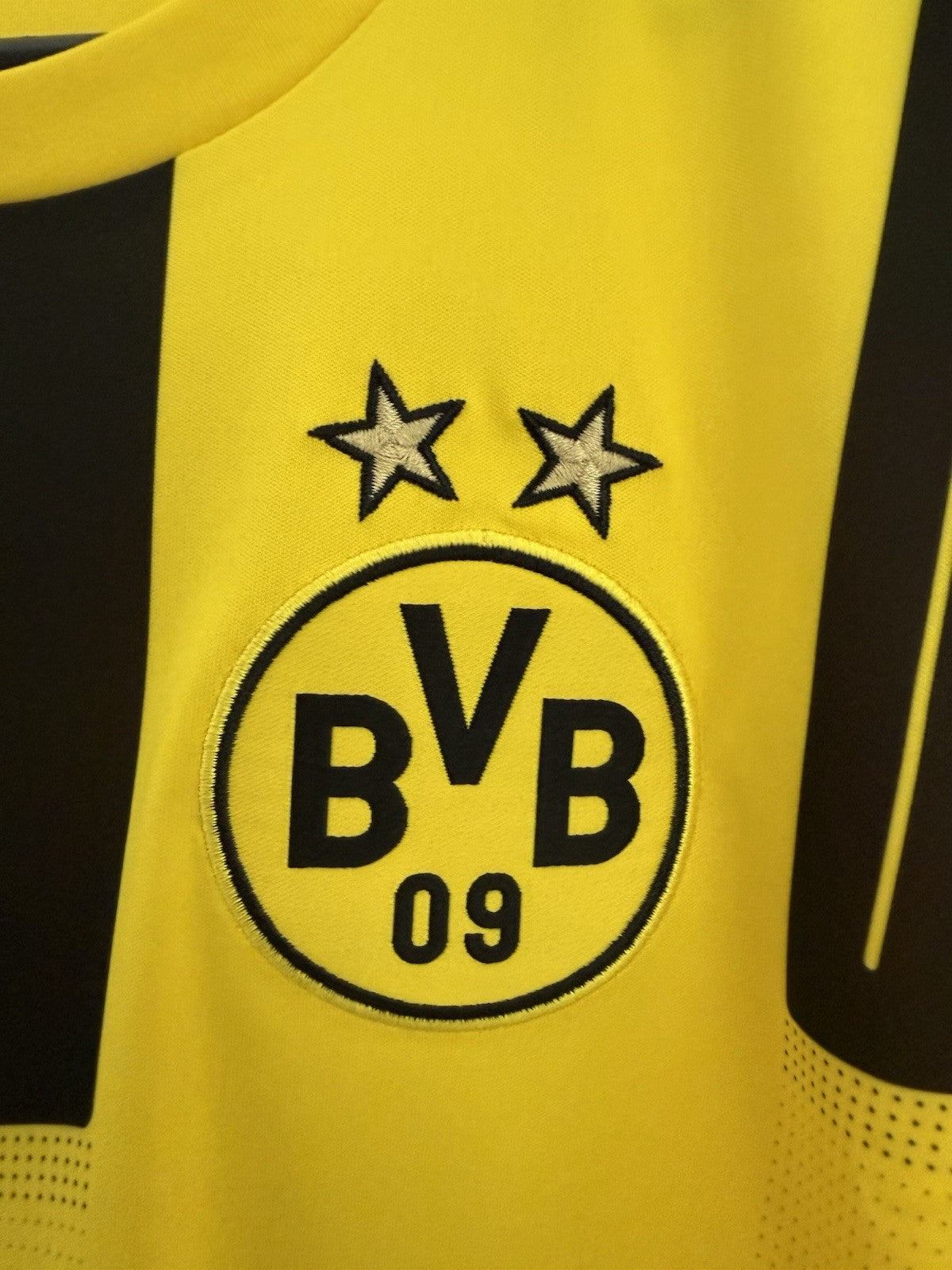 Borussia Dortmund Pulisic #22 2016/17 Medium Home Excellent Condition 749821