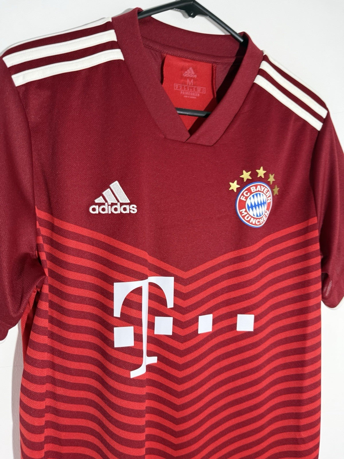 Bayern Munich Lewandowski #9 2021/22 Medium Home BNWT GM5313
