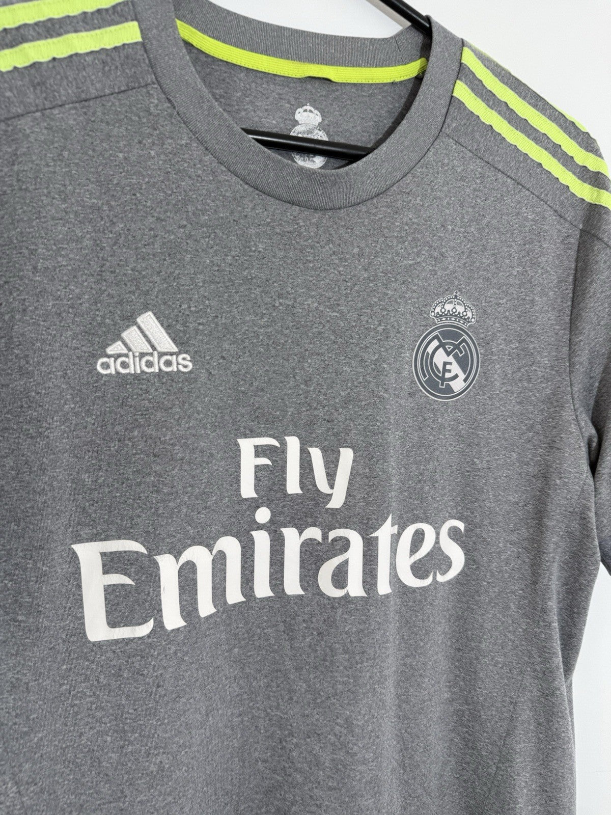 Real Madrid Benezma #9 2015/16 Medium Away Shirt Very Good Condition AA2219