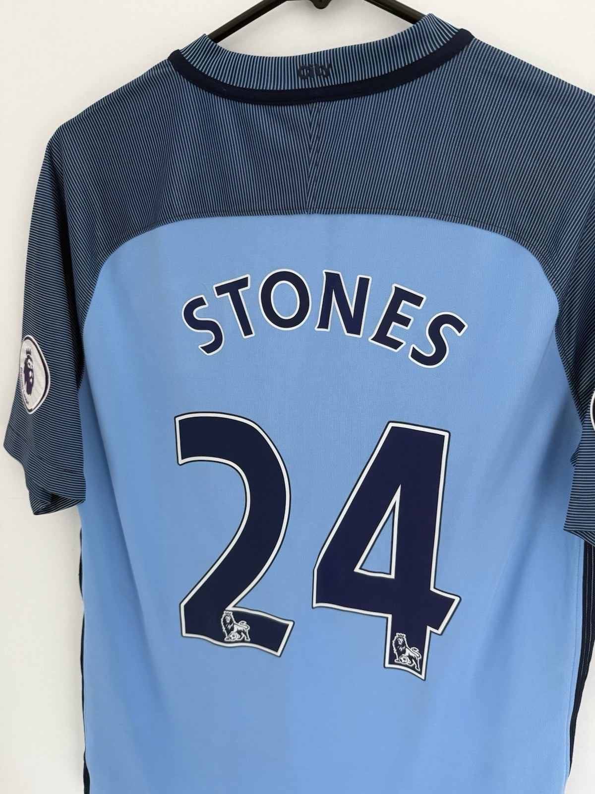Manchester City Stones #24 2016/17 Medium Home Excellent Condition