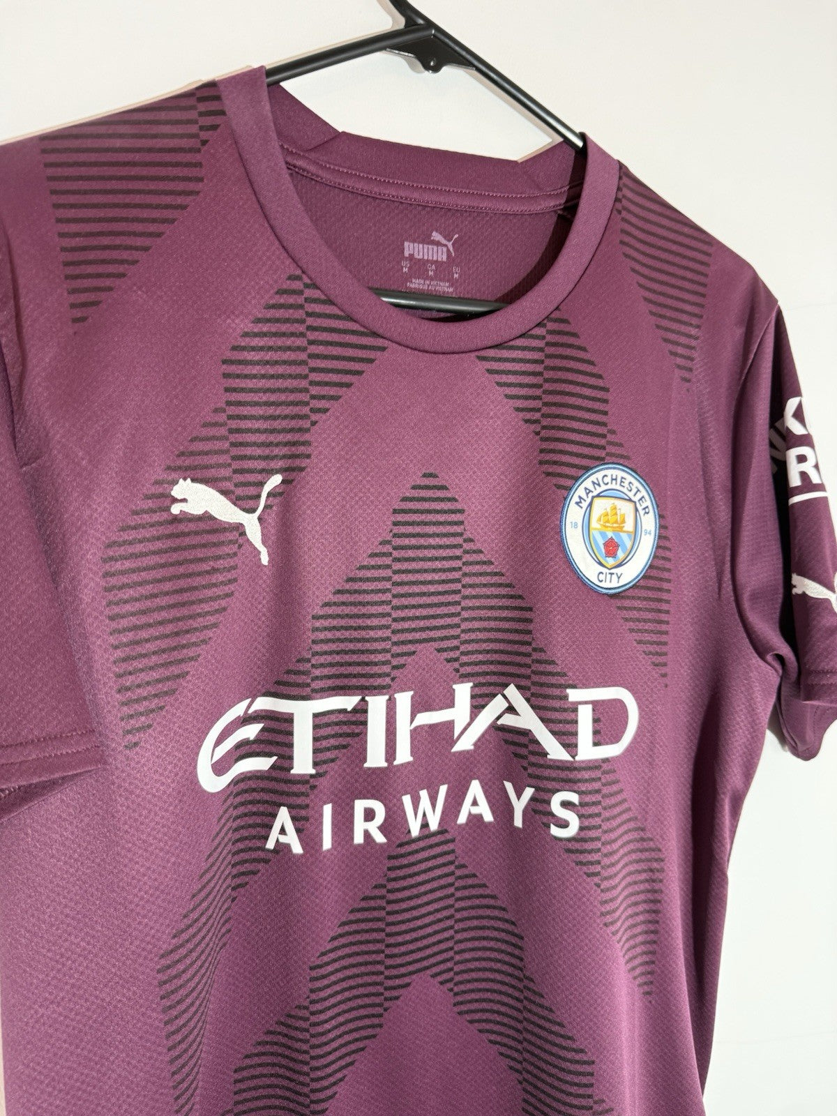 Man City Ederson M. #31 2022/23 Medium Home GK Excellent Condition 765746-97