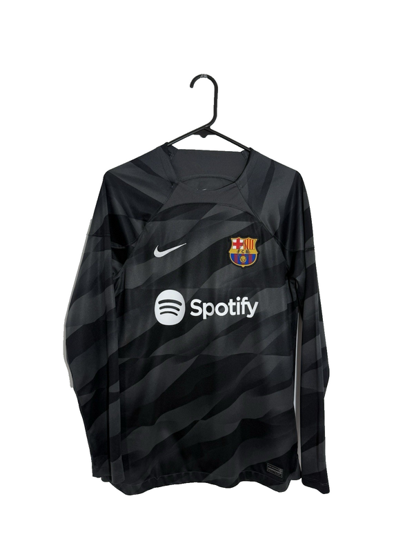 Barcelona 2023/24 Small Away Goalkeeper Shirt Excellent Condition DX2635-061