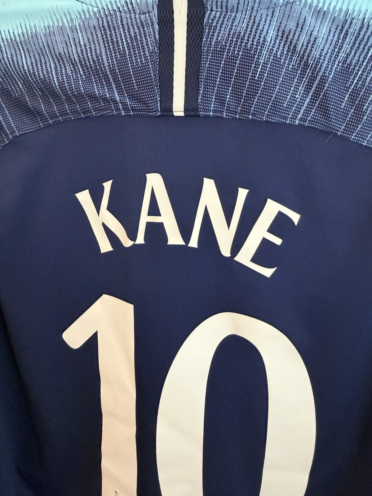Tottenham Hotspur Kane #10 2018/19 Medium Away Shirt Nike BNWT 919004-430