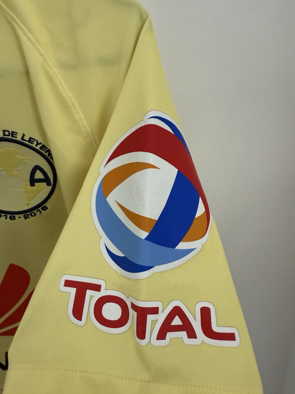 Club America 2016/17 Medium Home Shirt Nike Excellent Condition 776831-707