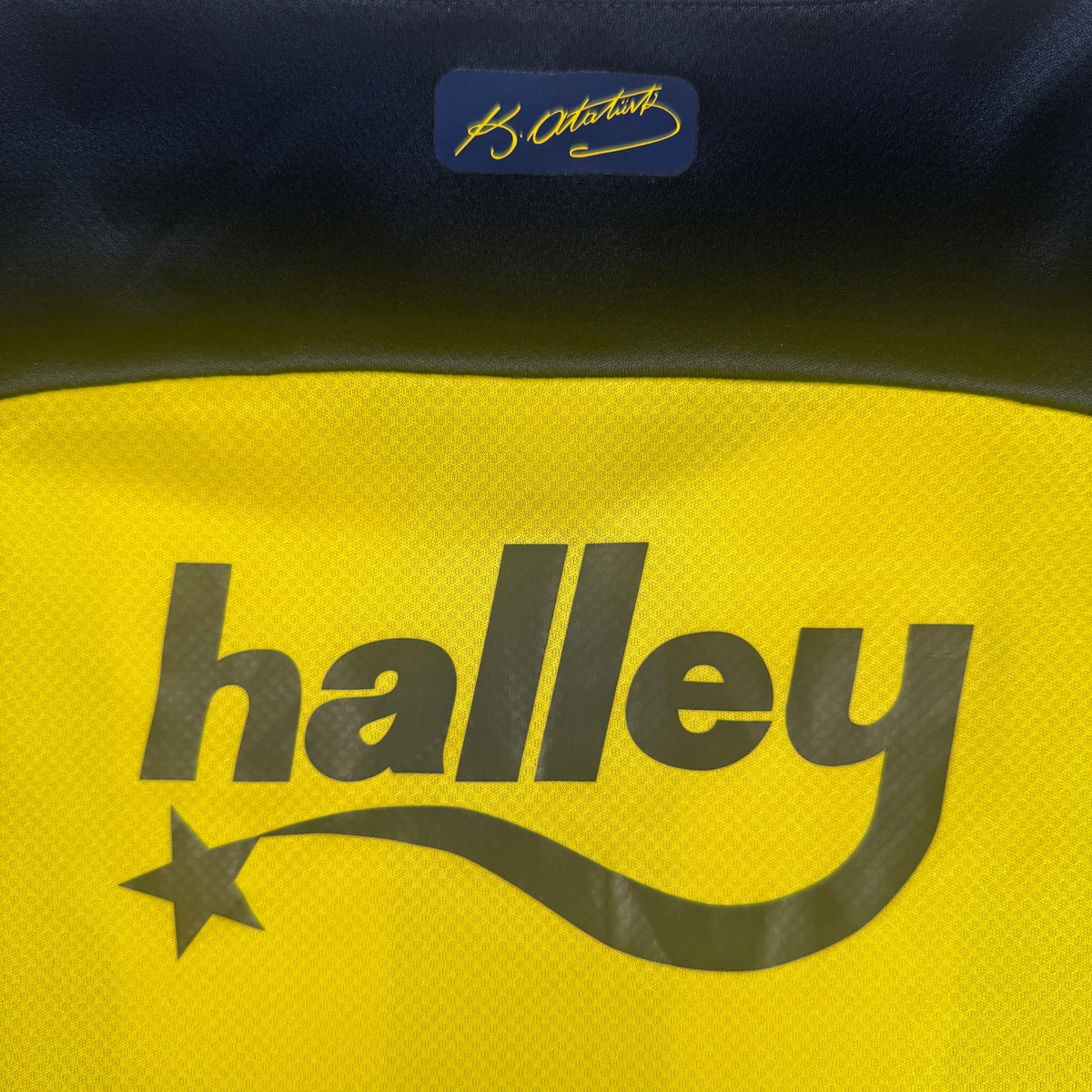 Fenerbahce 2021/2022 Home Football Shirt 2XL