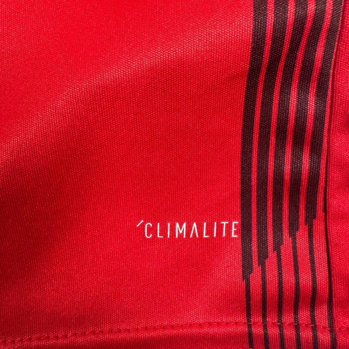 Fulham 2019/2020 Away Football Shirt Small
