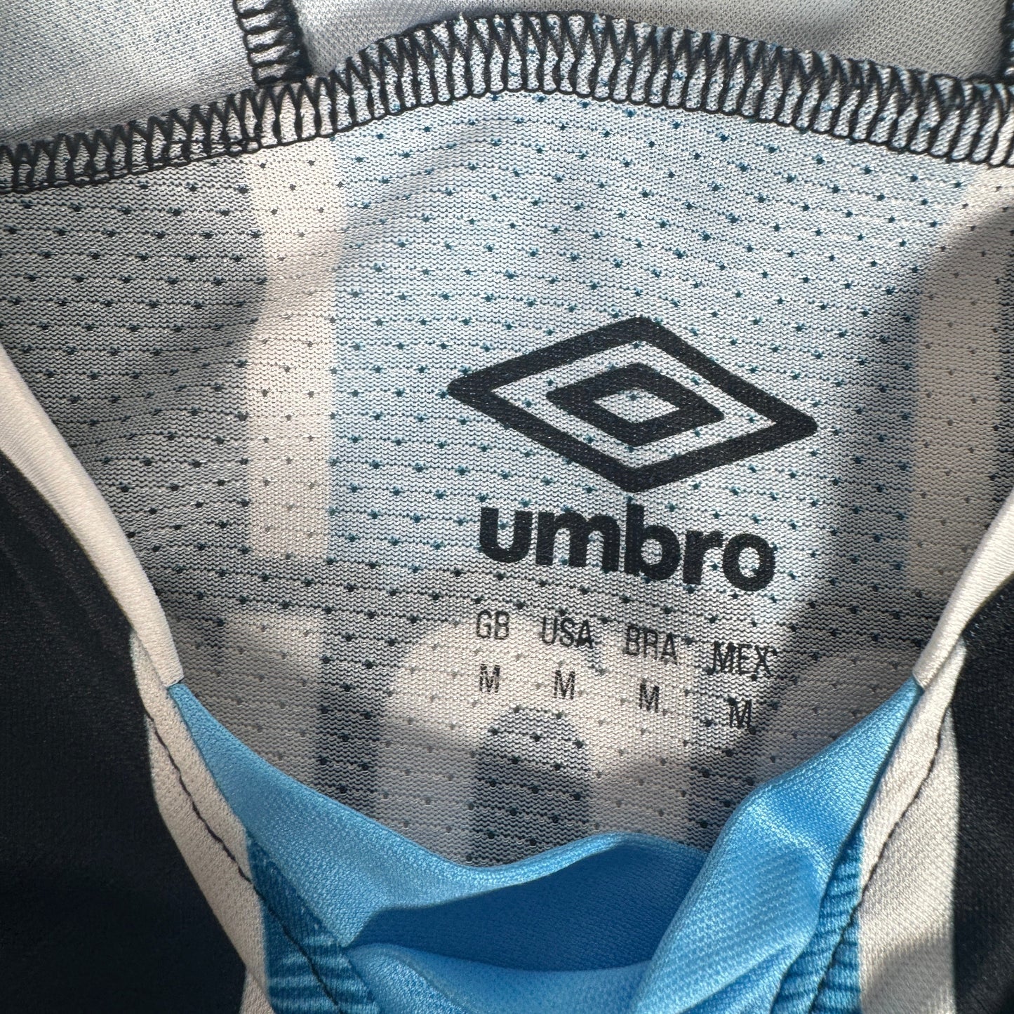 Gremio 2020/2021 Home Football Shirt Medium