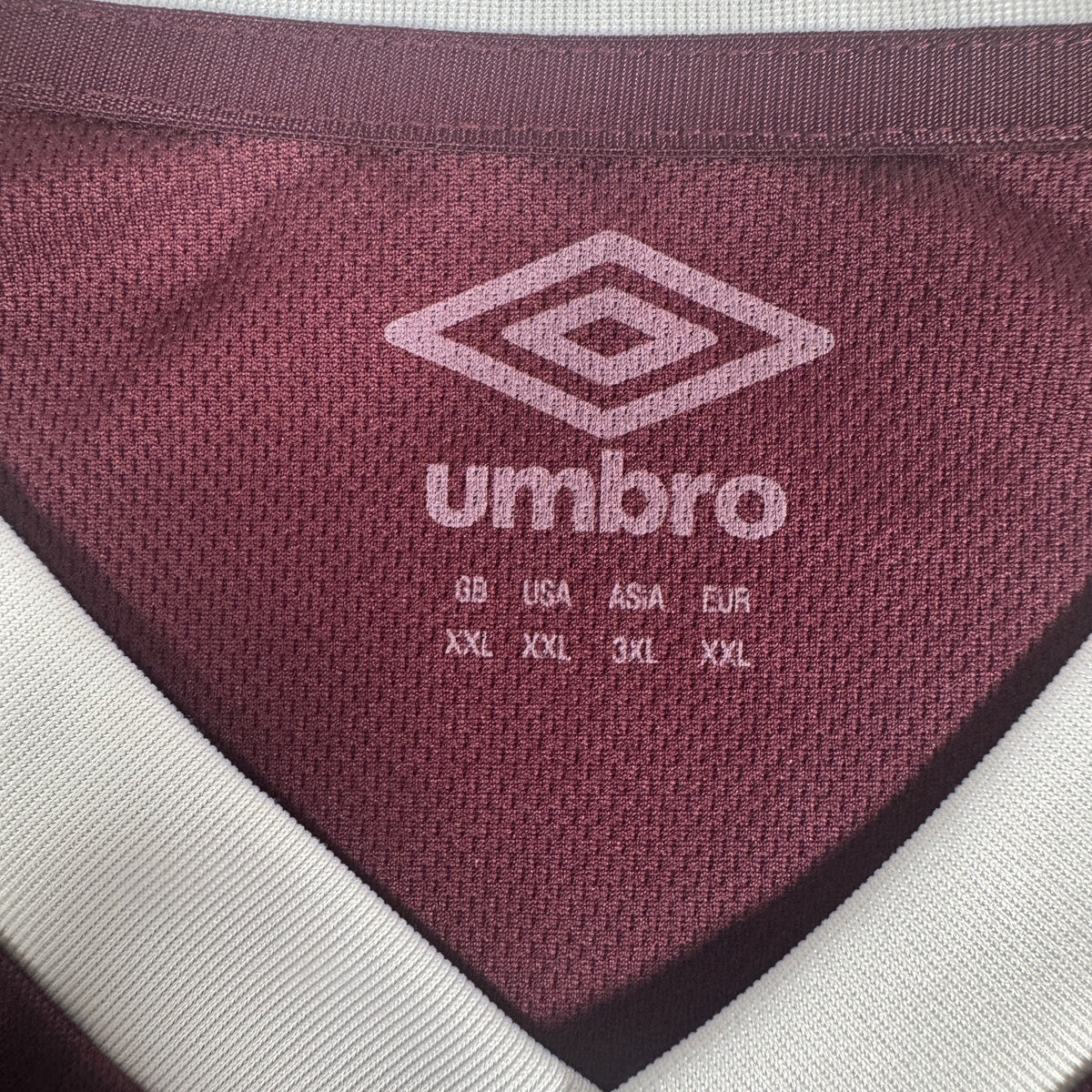 Heart of Midlothian 2019/2020 Home Football Shirt XXL
