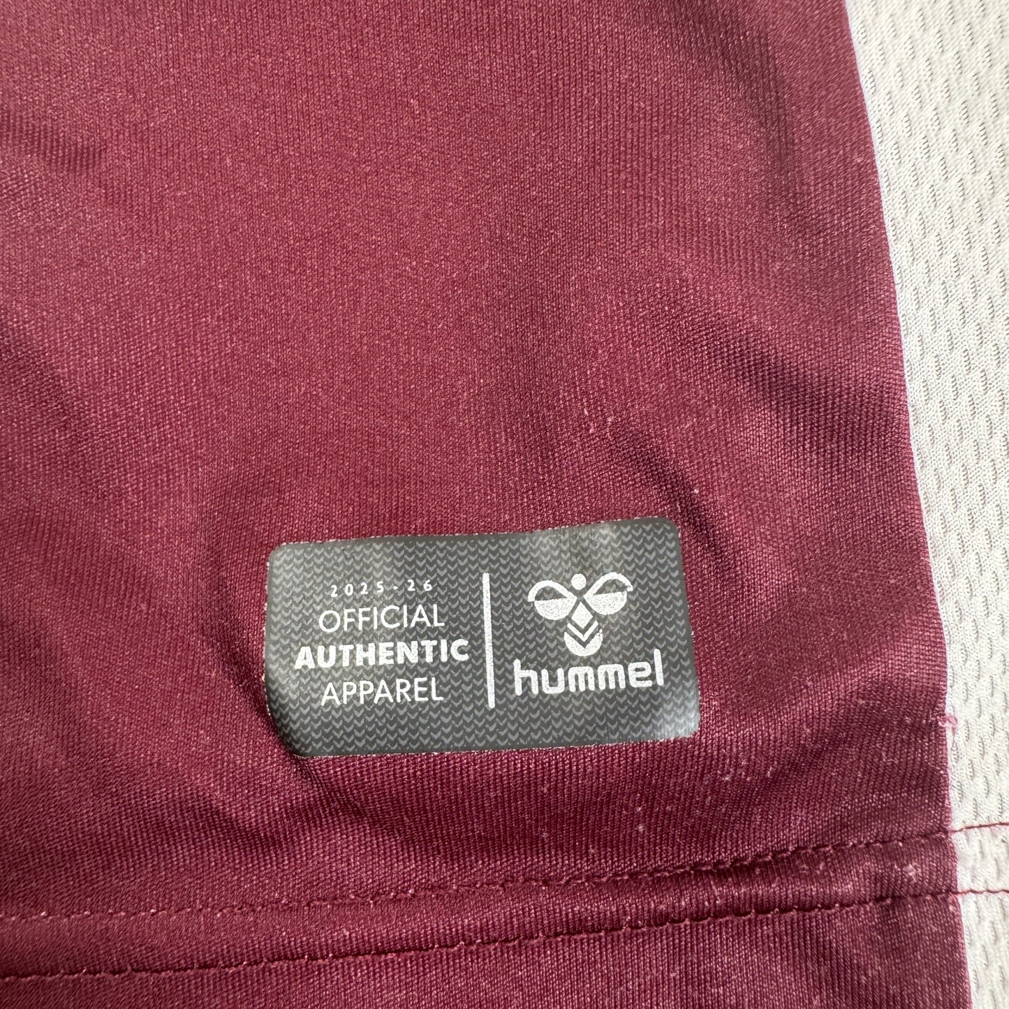 Heart of Midlothian 2025/2026 Home Football Shirt Medium