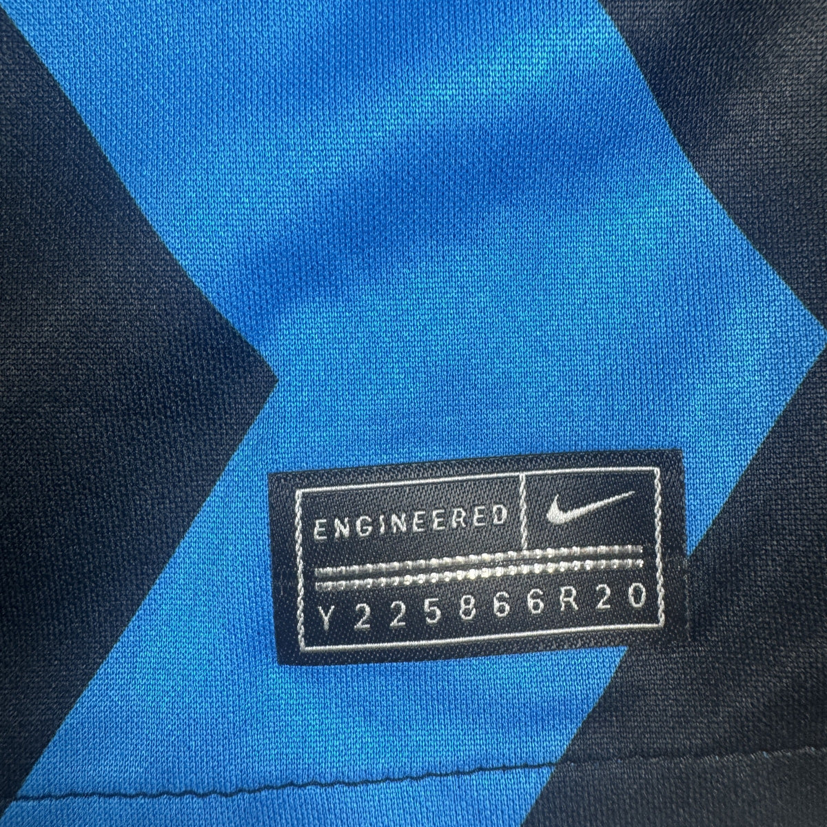 Inter Milan 2020/2021 Home Football Shirt Medium