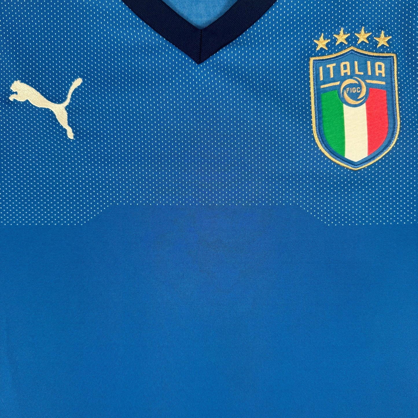 Italy 2018/2019/2020 Home Football Shirt Large