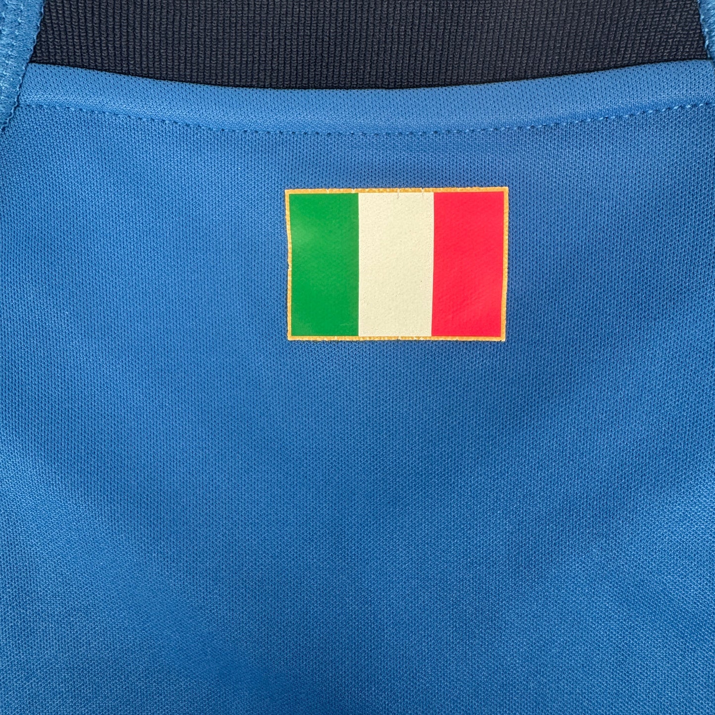 Italy 2018/2019/2020 Home Football Shirt Large