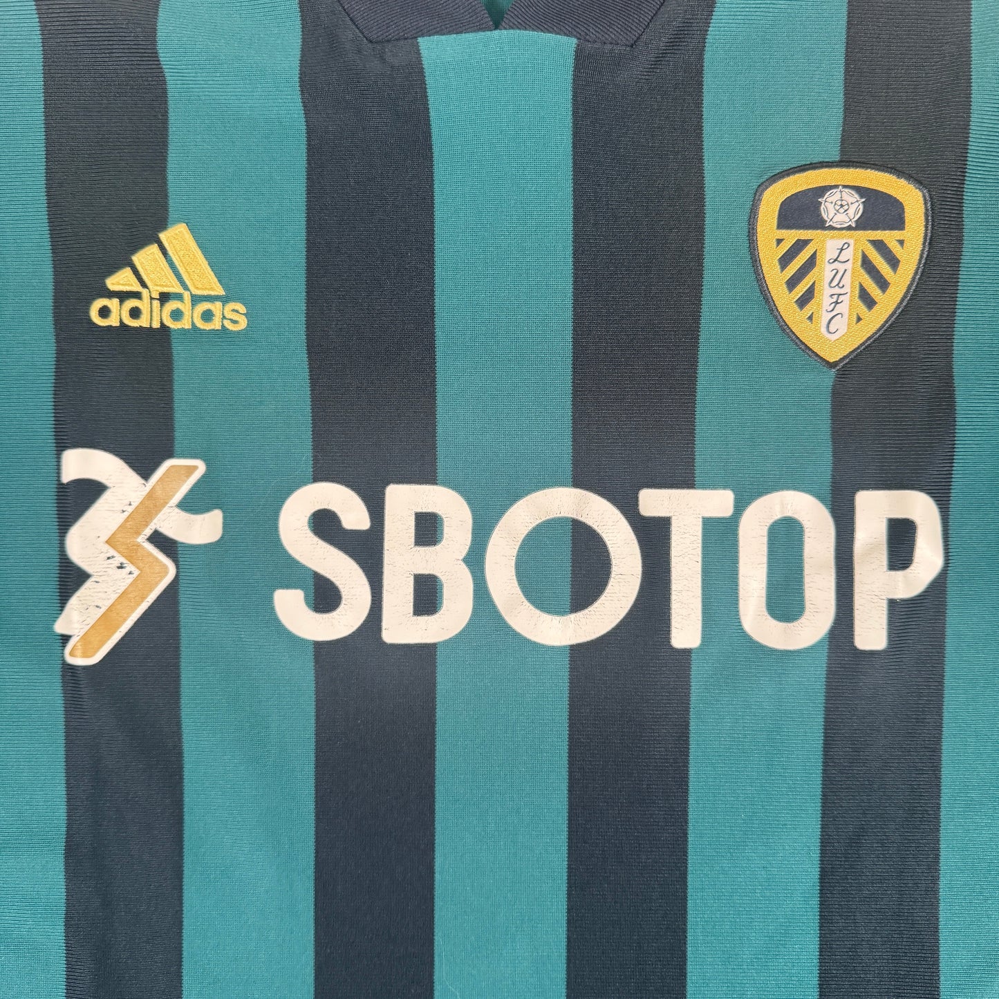 Leeds United 2020/2021 Away Football Shirt 2XL