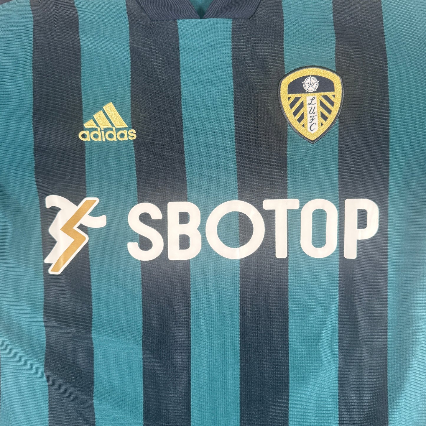 Leeds United 2020/2021 Away Football Shirt Medium