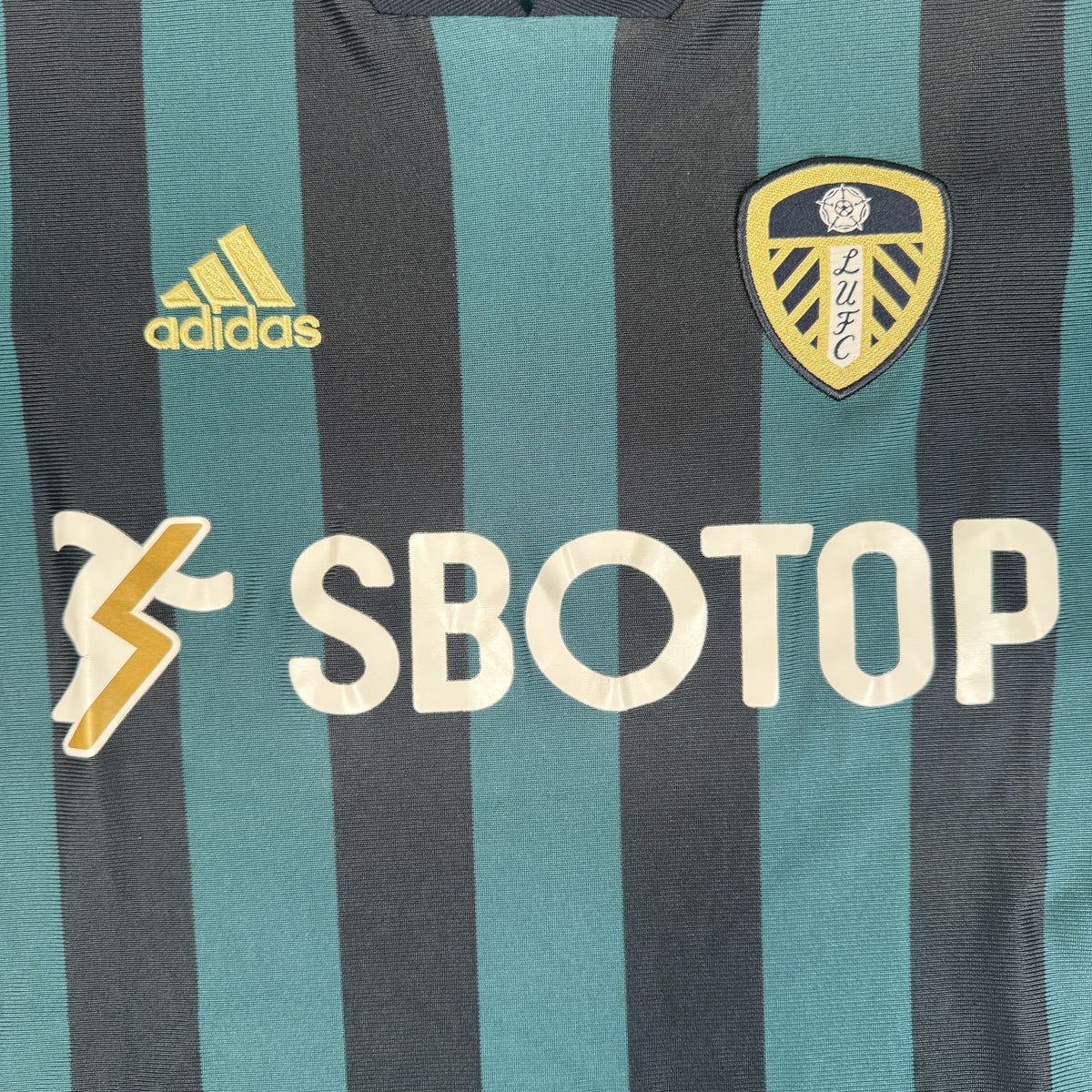 Leeds United 2020/2021 Away Football Shirt Medium
