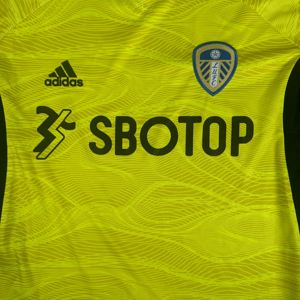 Leeds United 2021/2022 Goalkeeper Football Shirt Large