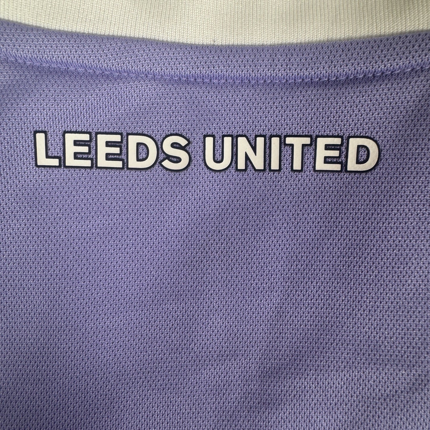 Leeds United 2021/2022 Third Football Shirt Small