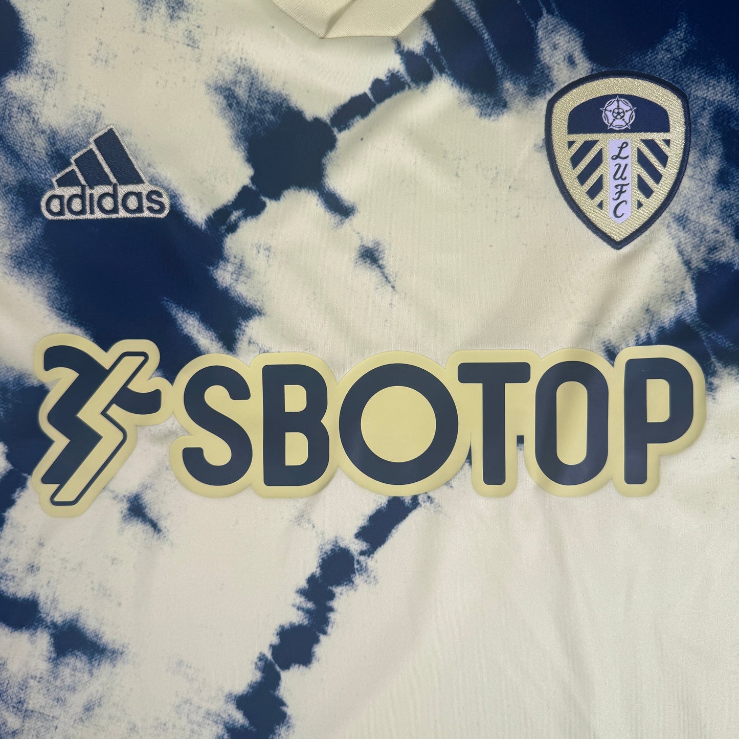Leeds United 2022/2023 Away Football Shirt XL