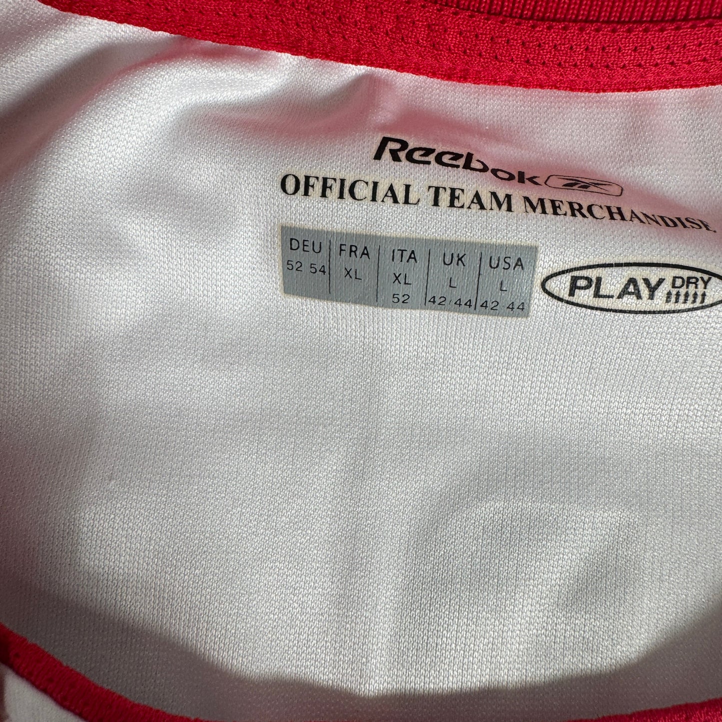 GERRARD 8 Liverpool 2005/2006 Away Football Shirt Large
