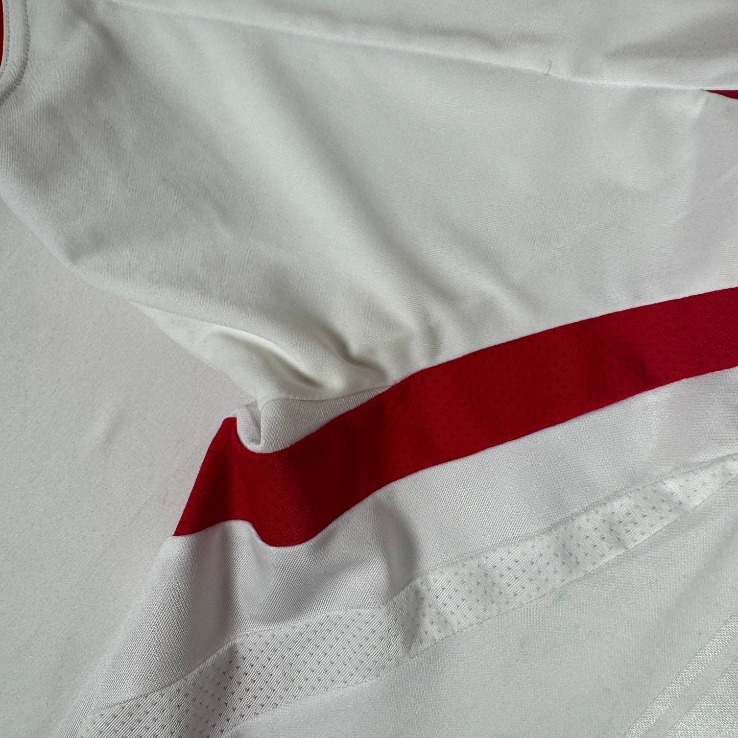 Liverpool 2007/2008 Away Football Shirt Large