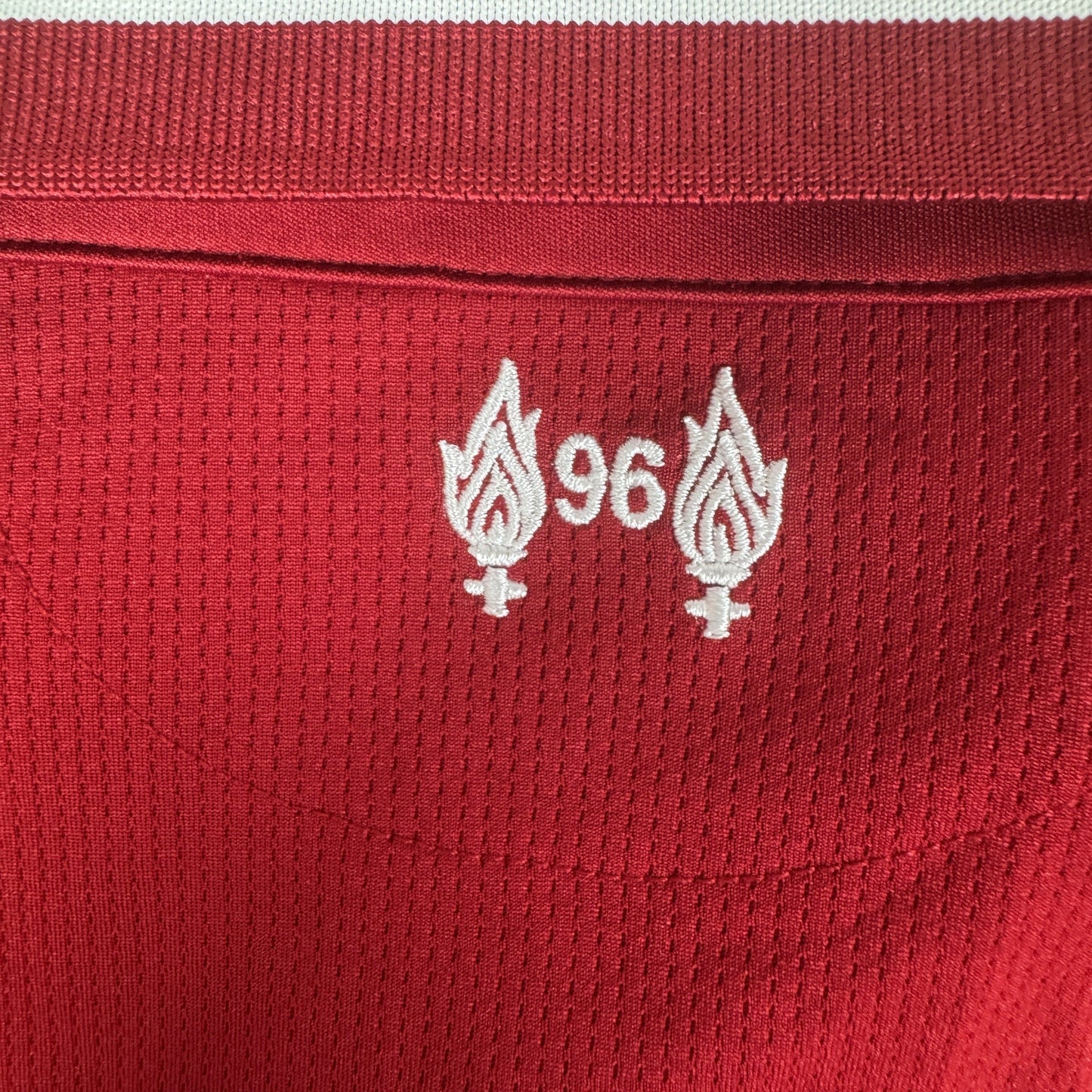 Liverpool 2018/2019 Home Football Shirt XXL