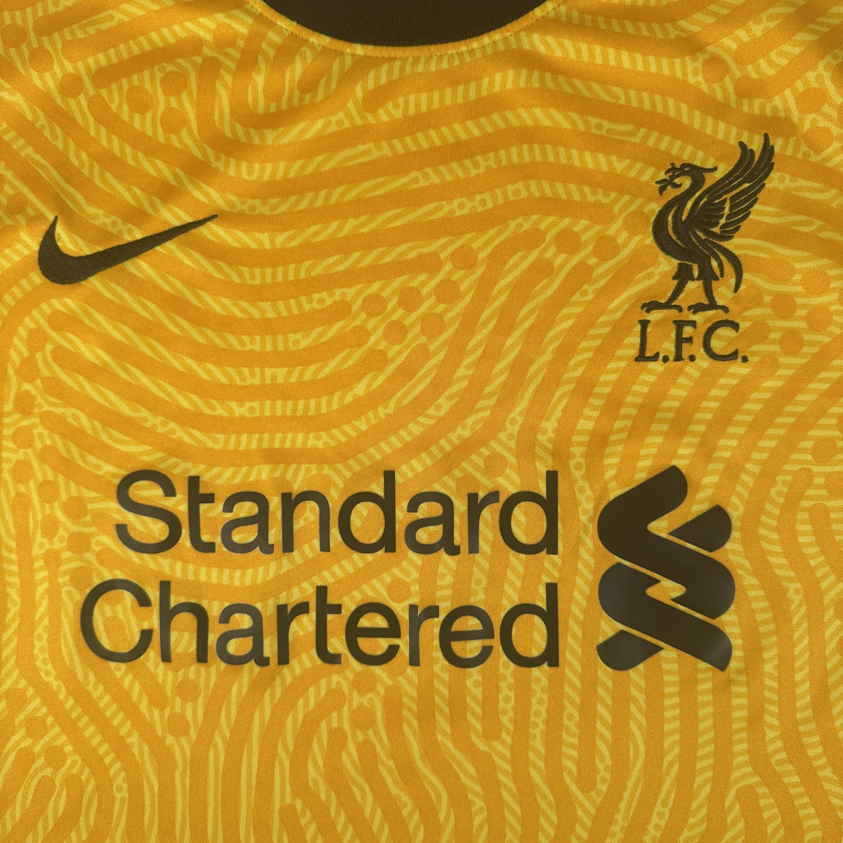 Liverpool 2020/2021 Goalkeeper Football Shirt XL