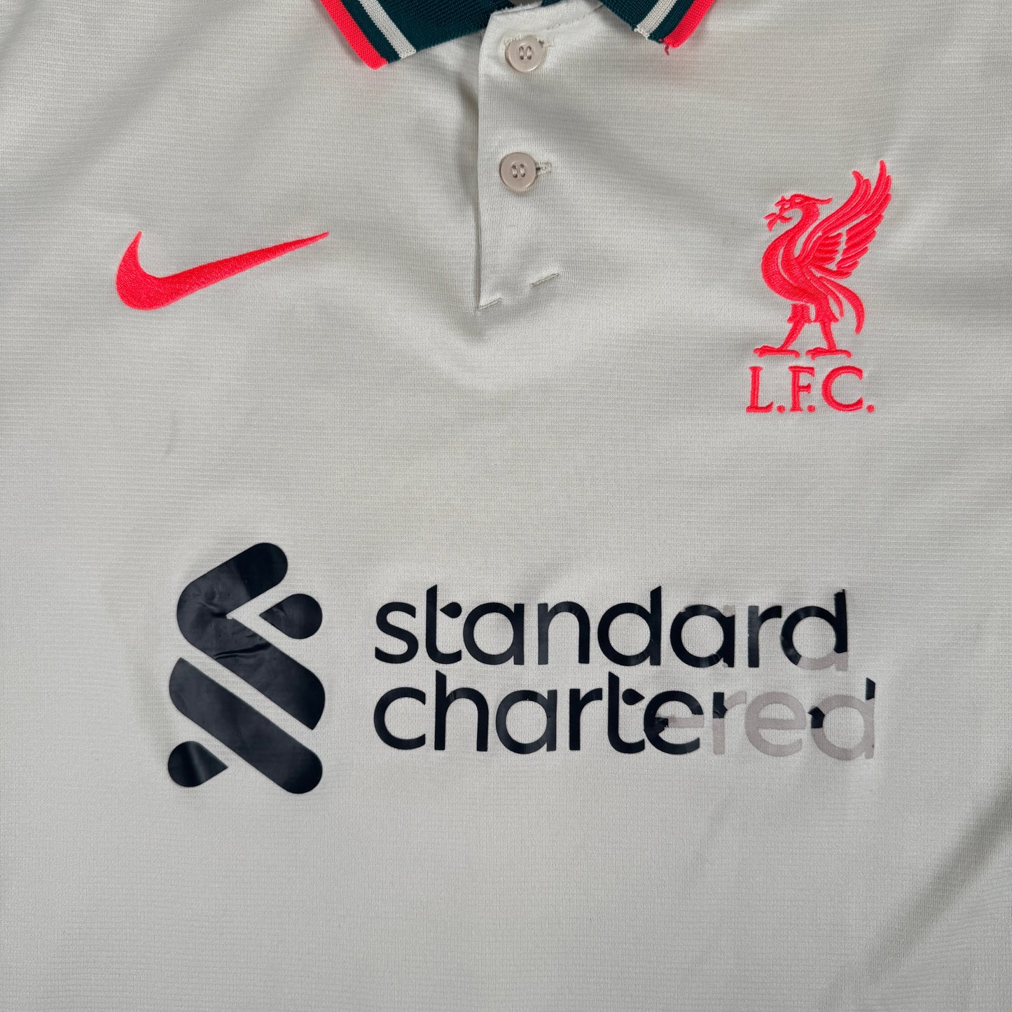 Liverpool 2021/2022 Away Football Shirt Large