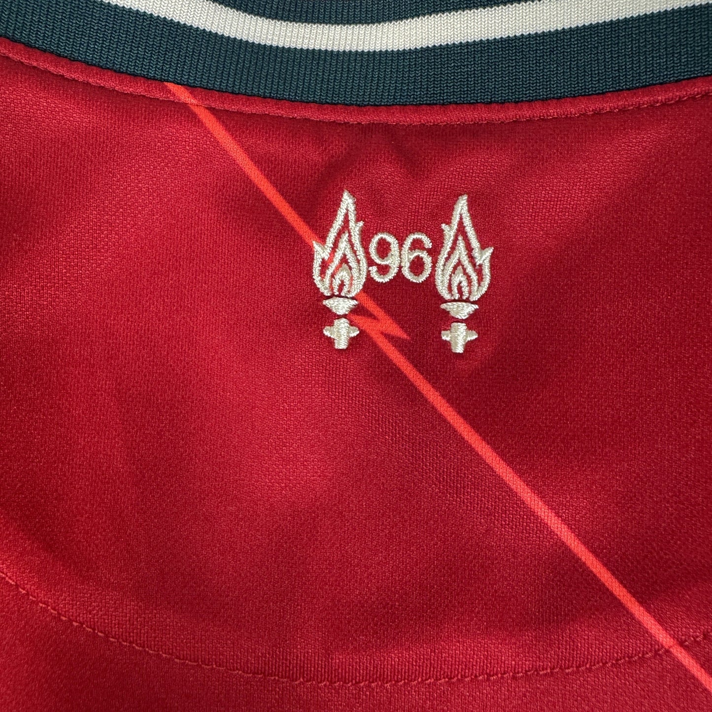 Liverpool 2021/2022 Home Football Shirt 3XL