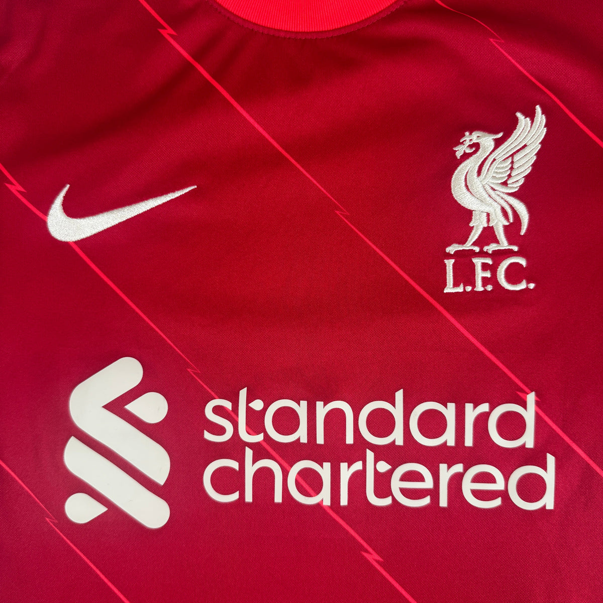 Liverpool 2021/2022 Home Football Shirt Small