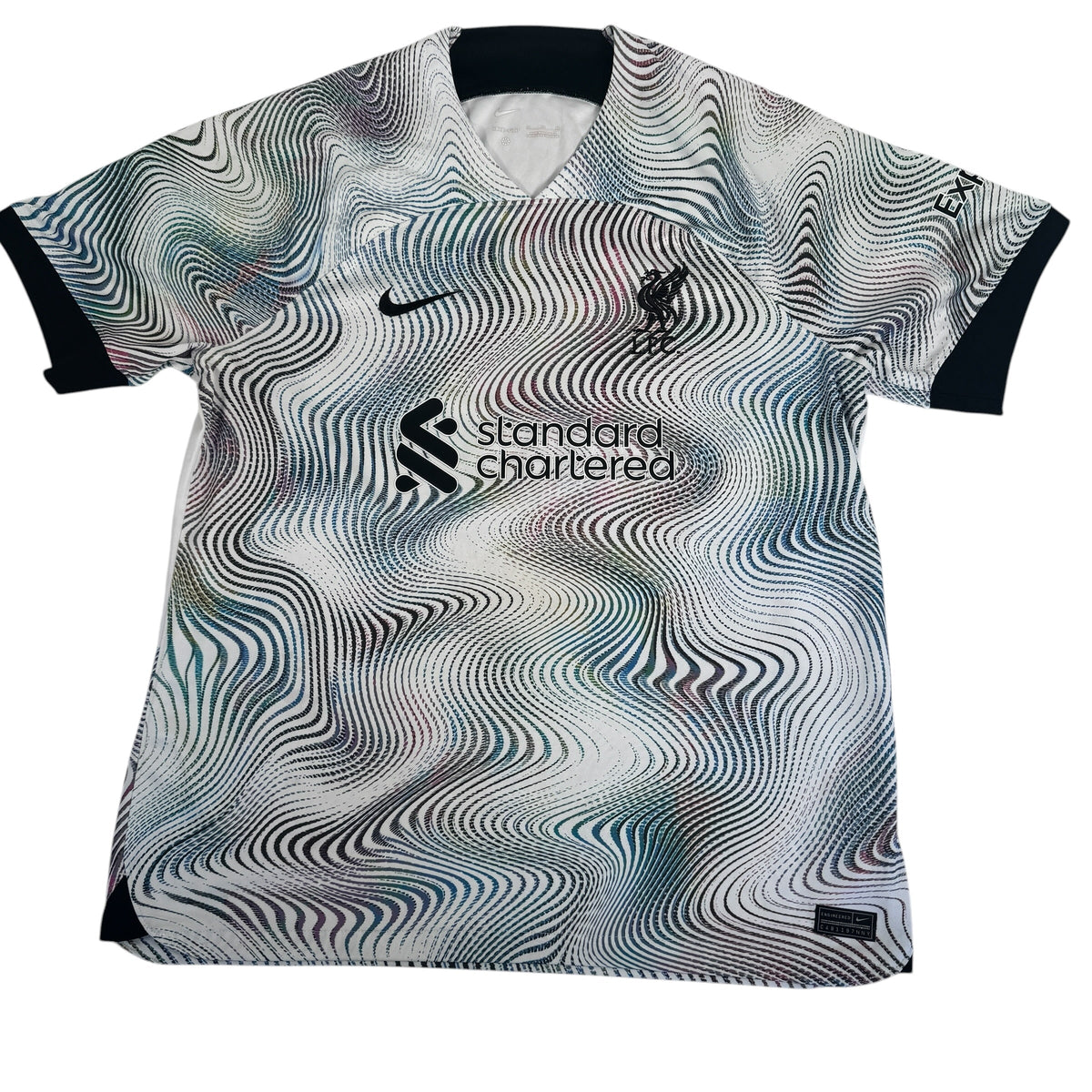 Liverpool 2022/2023 Away Football Shirt XL